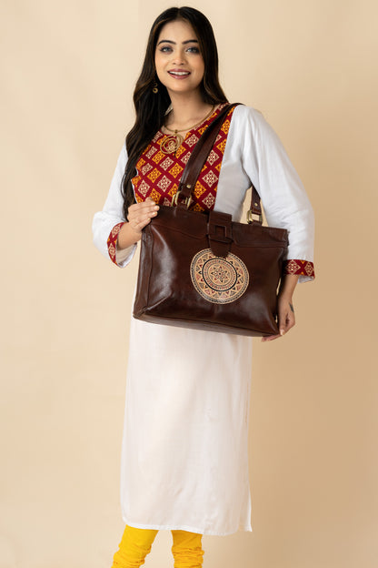 shantiniketan-leather-traditional-printed-brown-handbag-14-14-for-women-hb12
