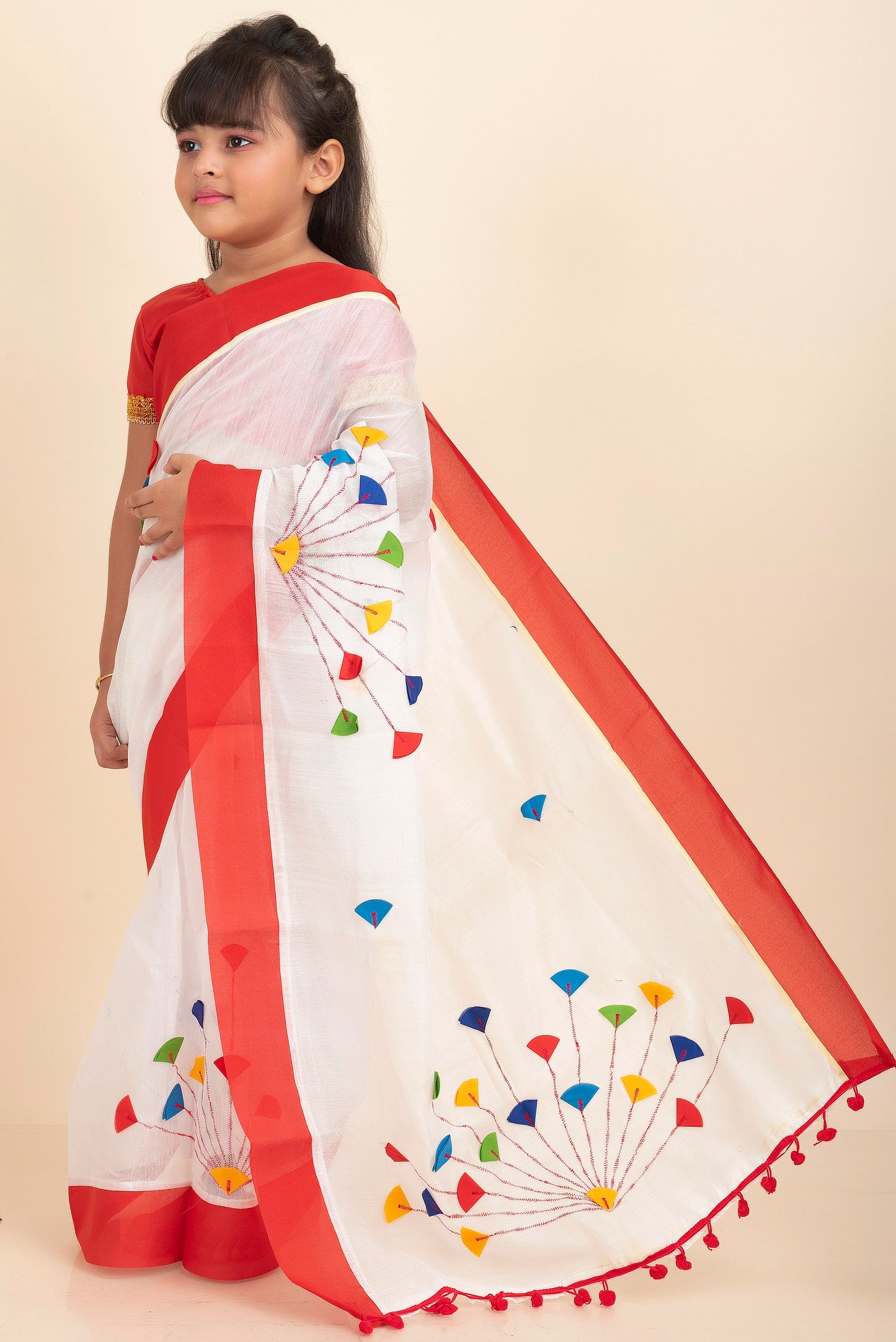 white-handloom-kids-cotton-saree-with-stitched-blouse-and-petticoat-ks09
