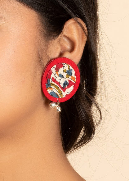 red-kalamkari-fabric-stud-earring-er504