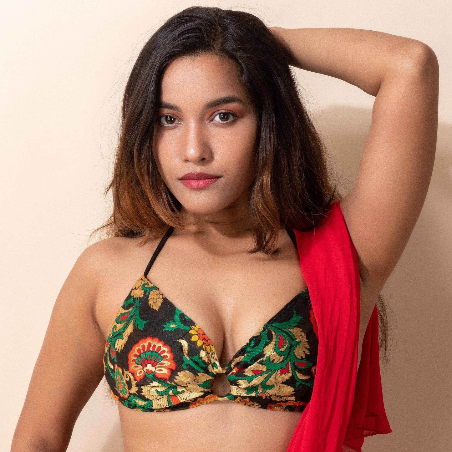 Elevate Your Style with the Backless Halter Neck Bikini Blouse - Lookandadorn.com