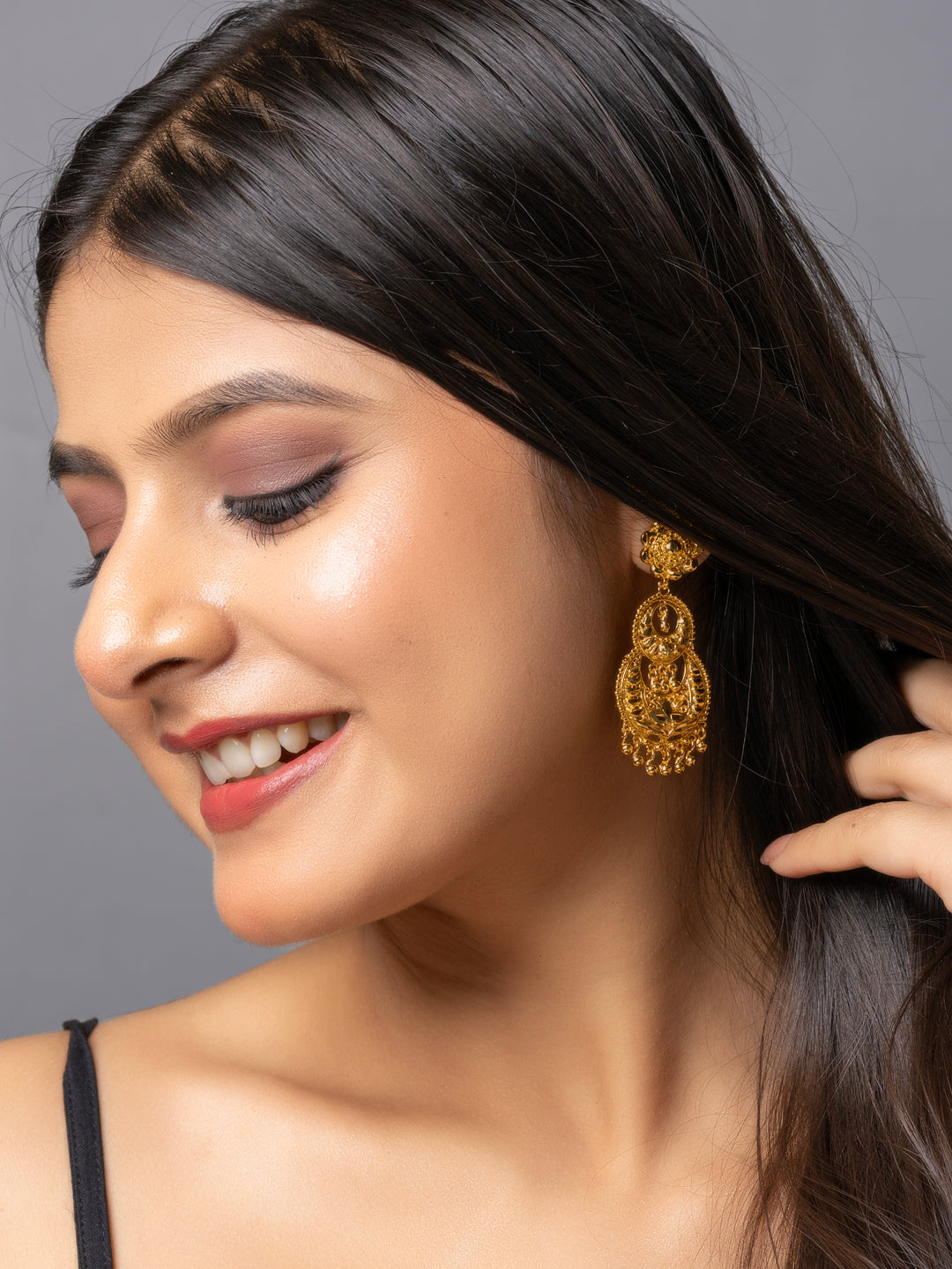 Top Artisan Jewelry Brands to Explore in Kolkata Lookandadorn.com