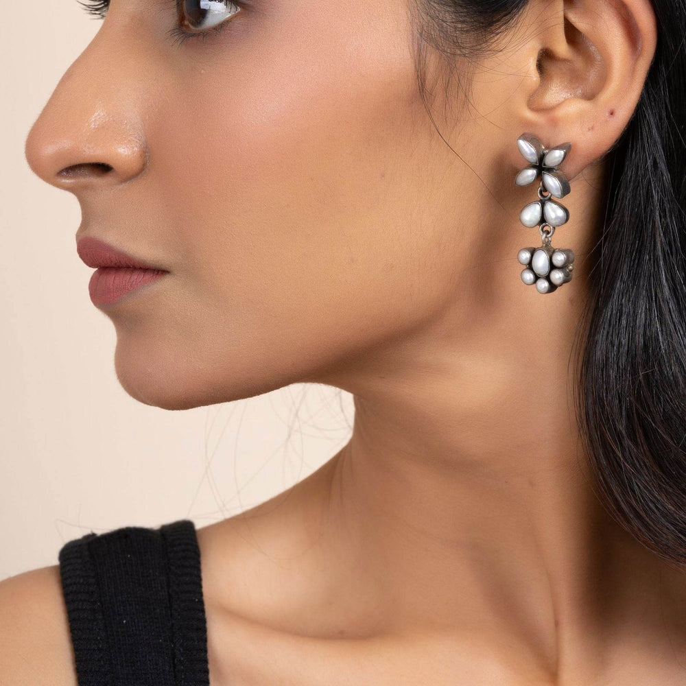 Exquisite 925 Silver Pearl Dangler Earrings - Elegant Floral Design, Non-Allergic for All Occasions - Lookandadorn.com