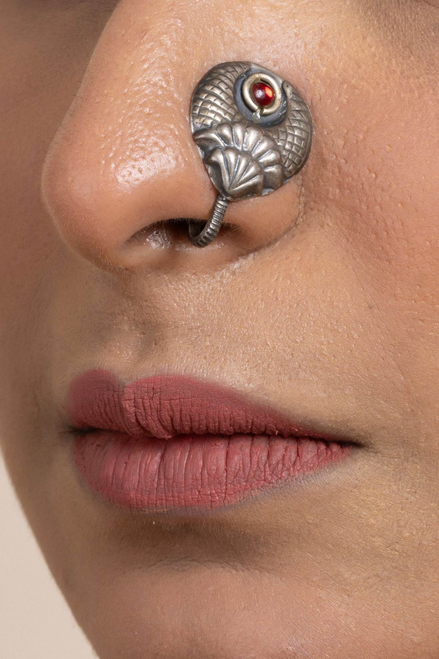 925 Pure Silver Jumbo Clip-On Nose Pin, Non-Piercing, Elegant Design for All Occasions - Lookandadorn.com