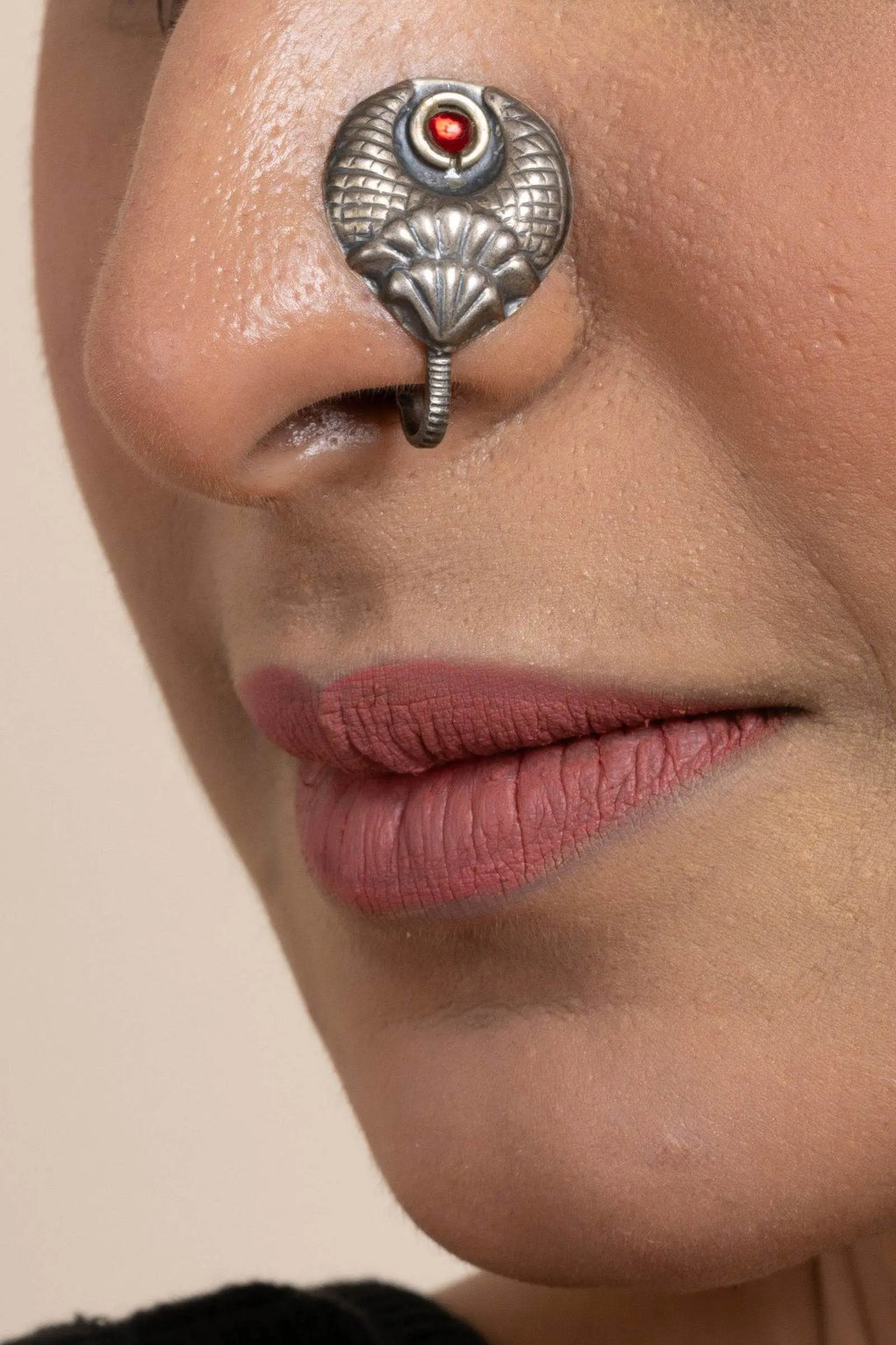 925 Pure Silver Jumbo Clip-On Nose Pin, Non-Piercing, Elegant Design for All Occasions - Lookandadorn.com