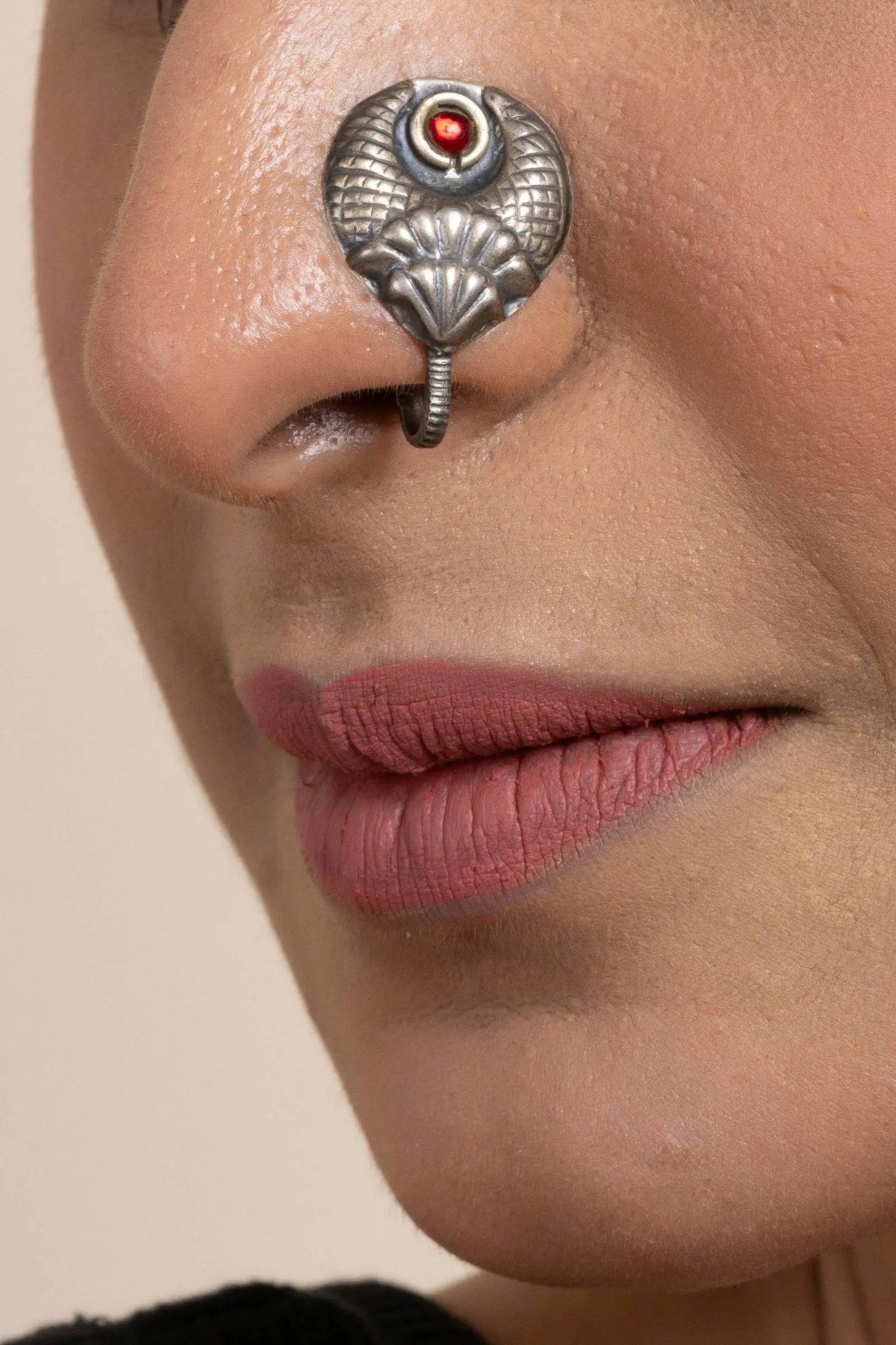 925 Pure Silver Jumbo Clip-On Nose Pin, Non-Piercing, Elegant Design for All Occasions - Lookandadorn.com