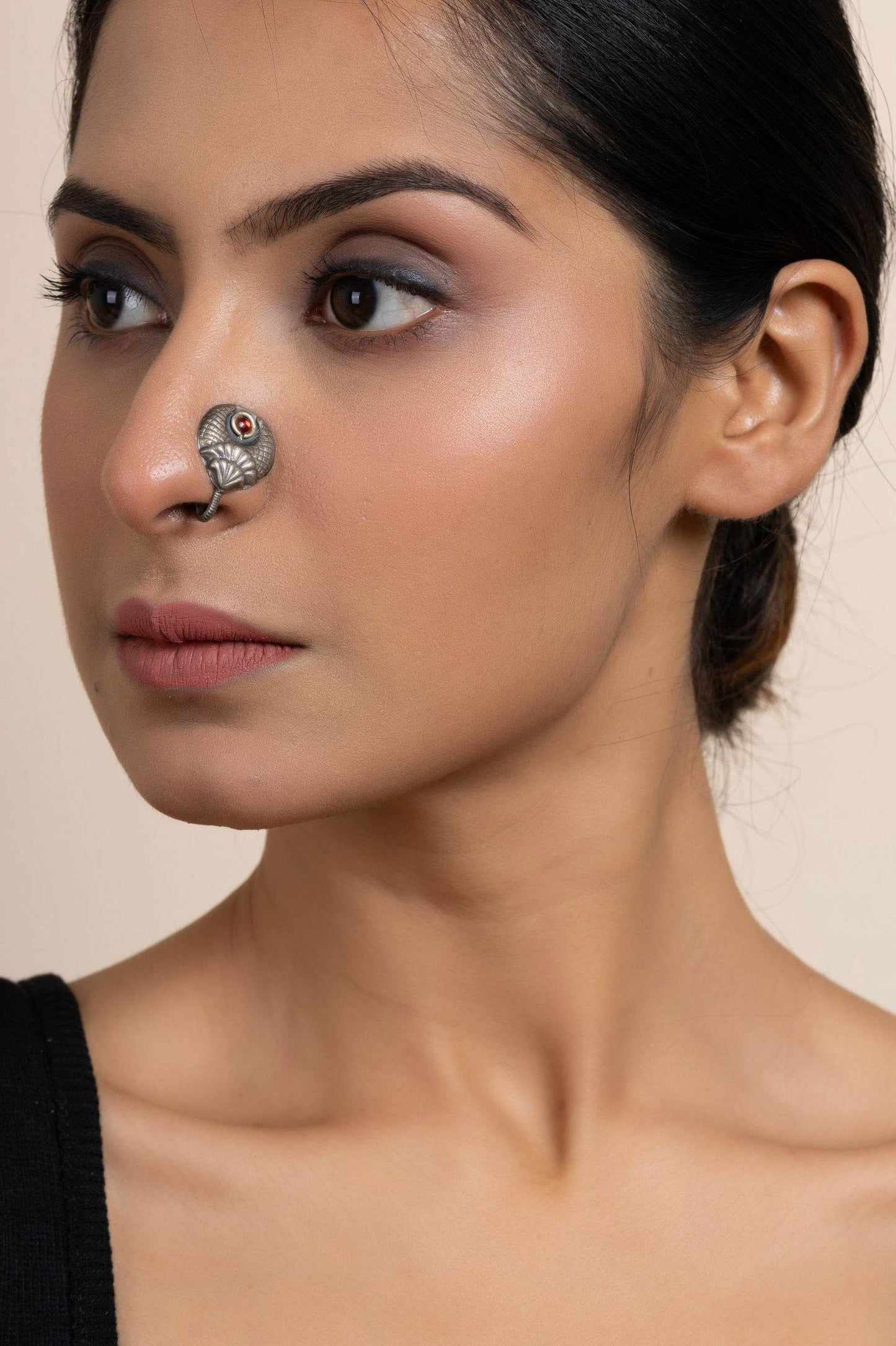 925 Pure Silver Jumbo Clip-On Nose Pin, Non-Piercing, Elegant Design for All Occasions - Lookandadorn.com