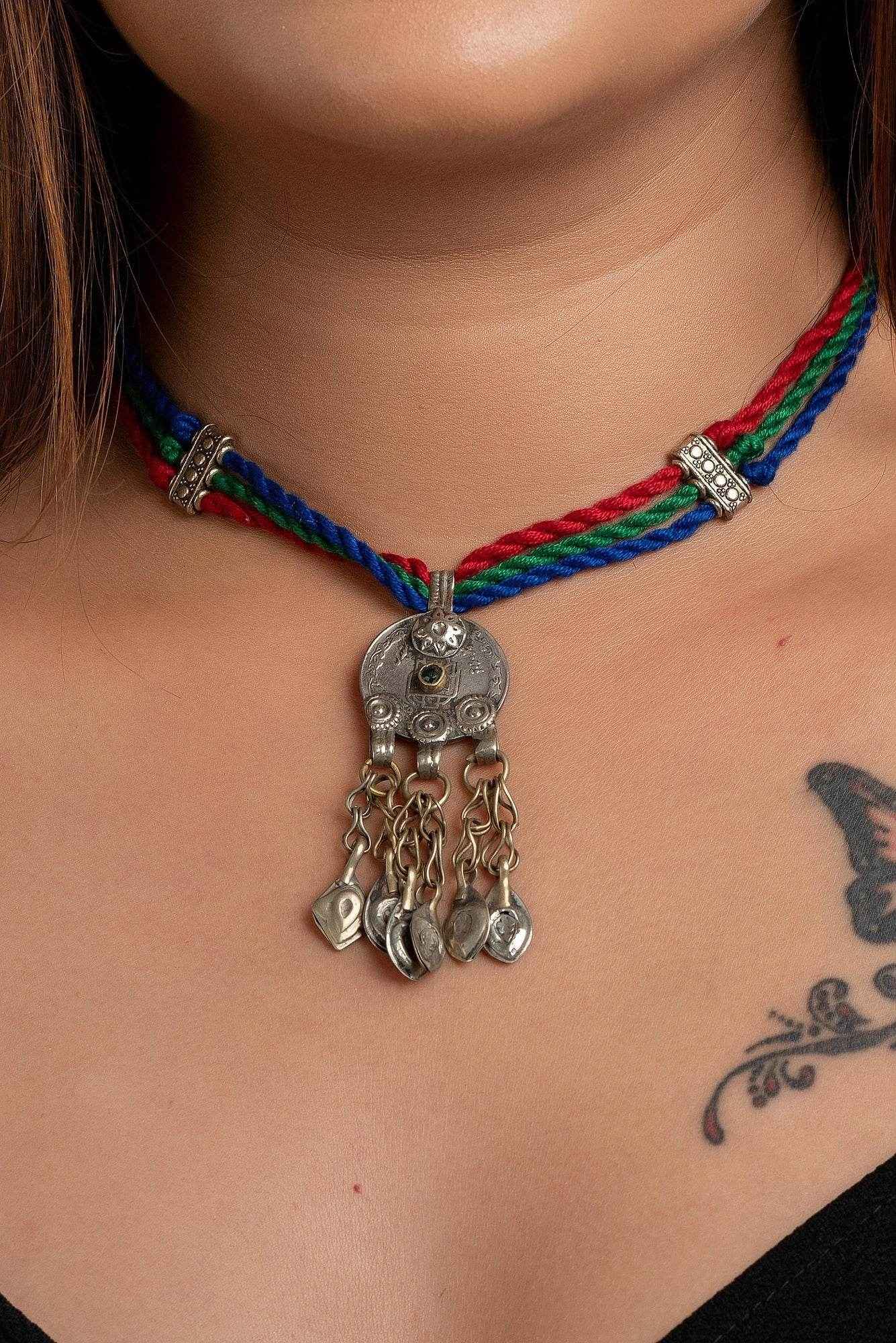 Authentic Afghani Necklace - Adjustable Dori, Lightweight Handmade Pendant Neckpiece in Red, Green, Blue - Lookandadorn.com