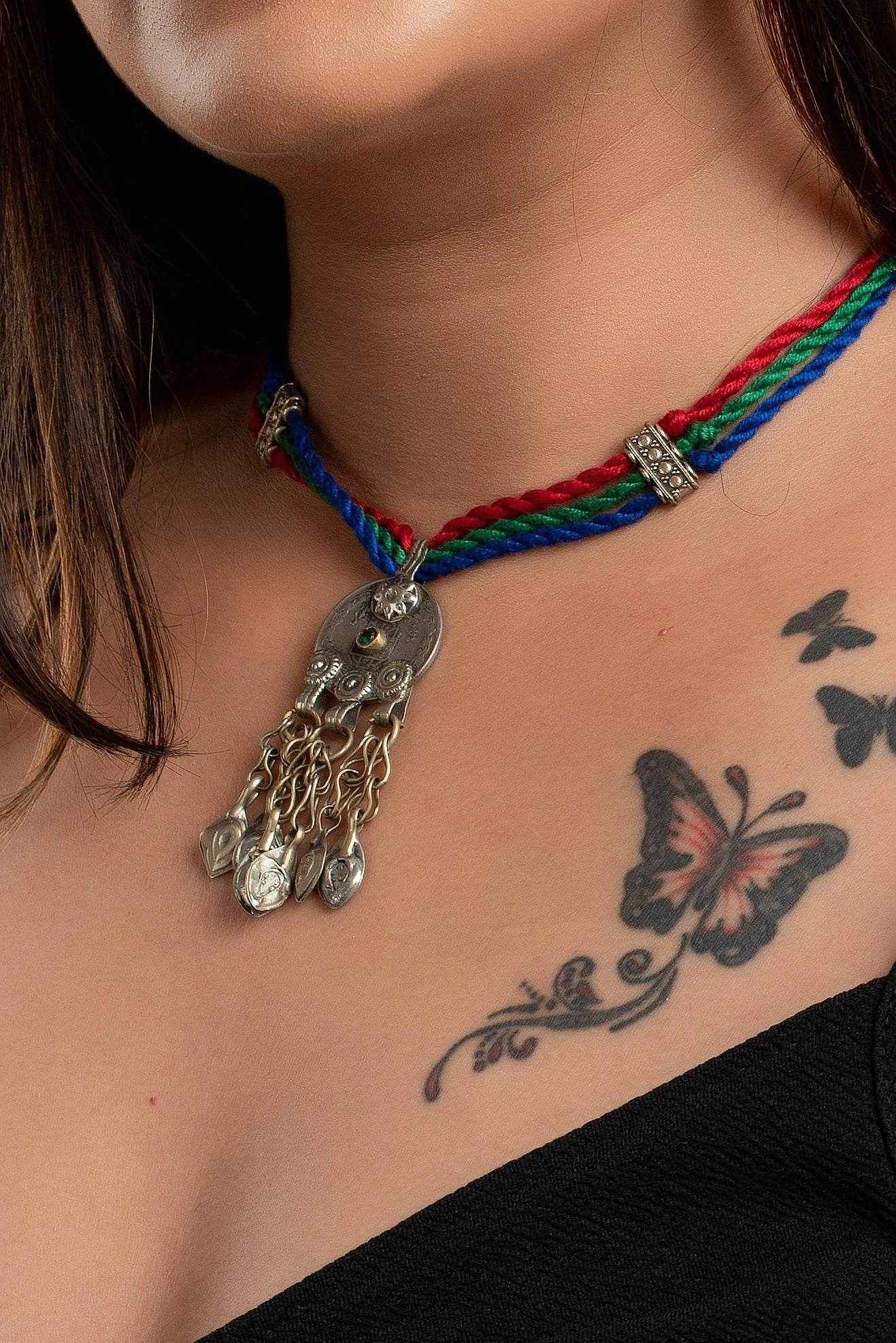 Authentic Afghani Necklace - Adjustable Dori, Lightweight Handmade Pendant Neckpiece in Red, Green, Blue - Lookandadorn.com