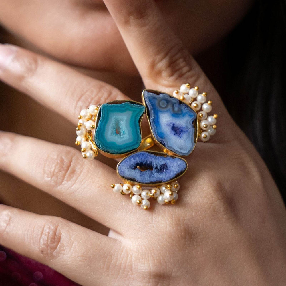 Blue Purple Geode Agate Brass Finger Ring | Unique Semi-Precious Jewelry Piece - Lookandadorn.com