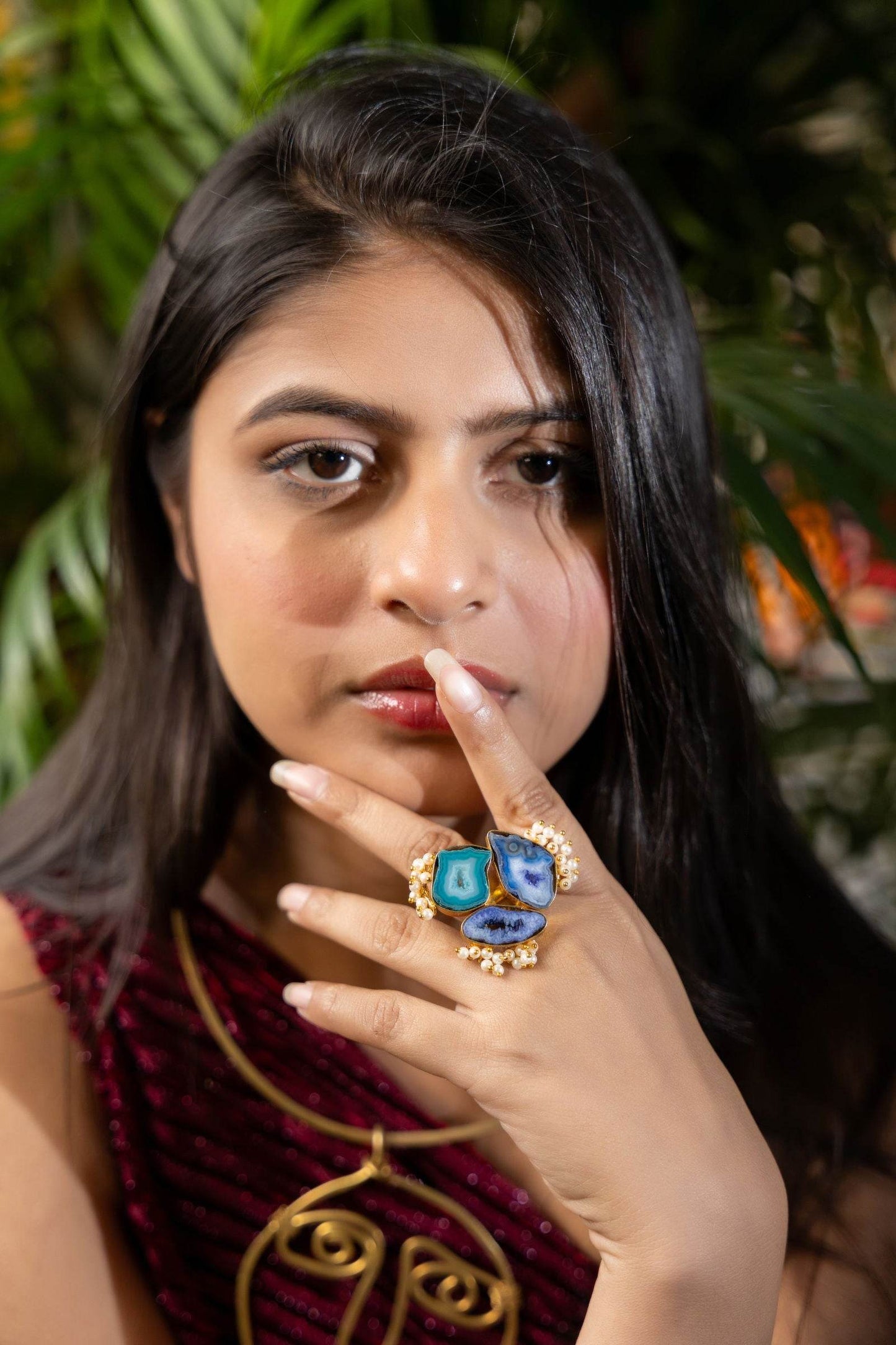 Blue Purple Geode Agate Brass Finger Ring | Unique Semi-Precious Jewelry Piece - Lookandadorn.com