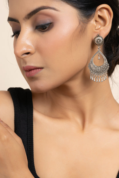 oxidized-silver-round-stud-chandbali-earring