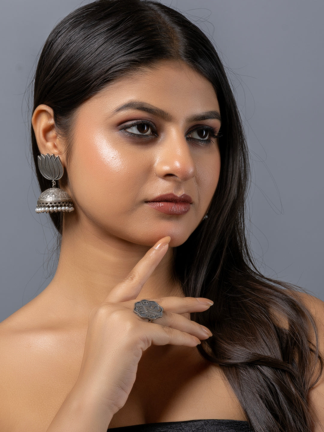 Silver Replica two Paise Coin Finger Ring LOOK AND ADORN - designed for you
