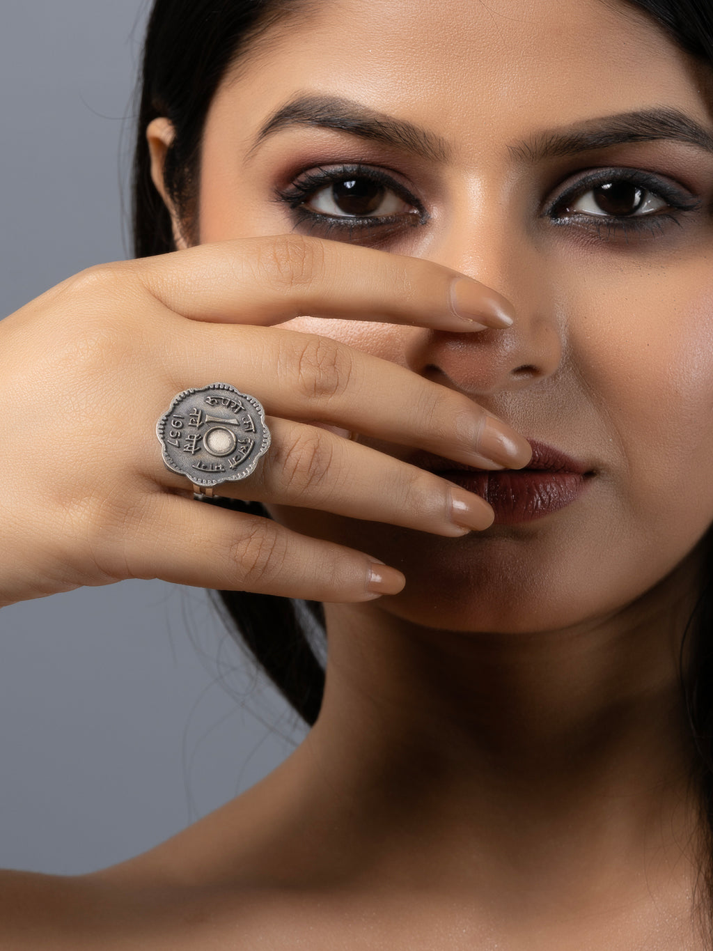 Silver Replica Ten Paise Coin Finger Ring LOOK AND ADORN - designed for you