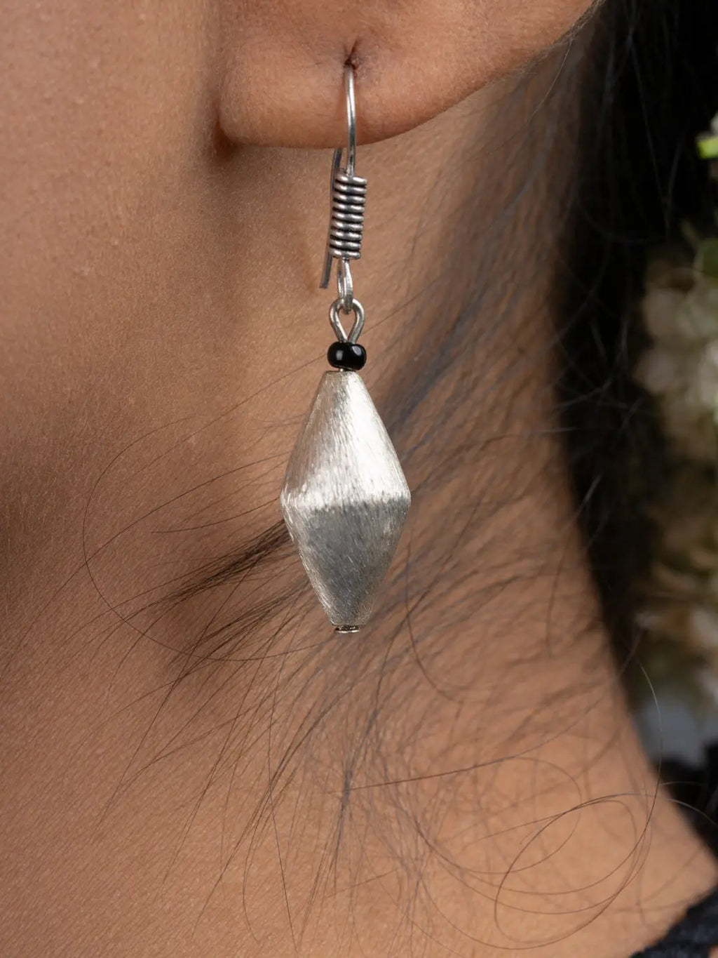 Silver Dholki Necklace Set with Earrings - Lookandadorn.com