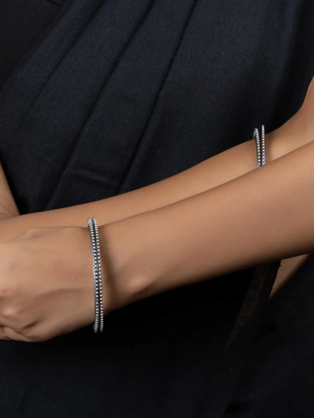 German Silver Sleek Bangle set of 4 - Lookandadorn.com