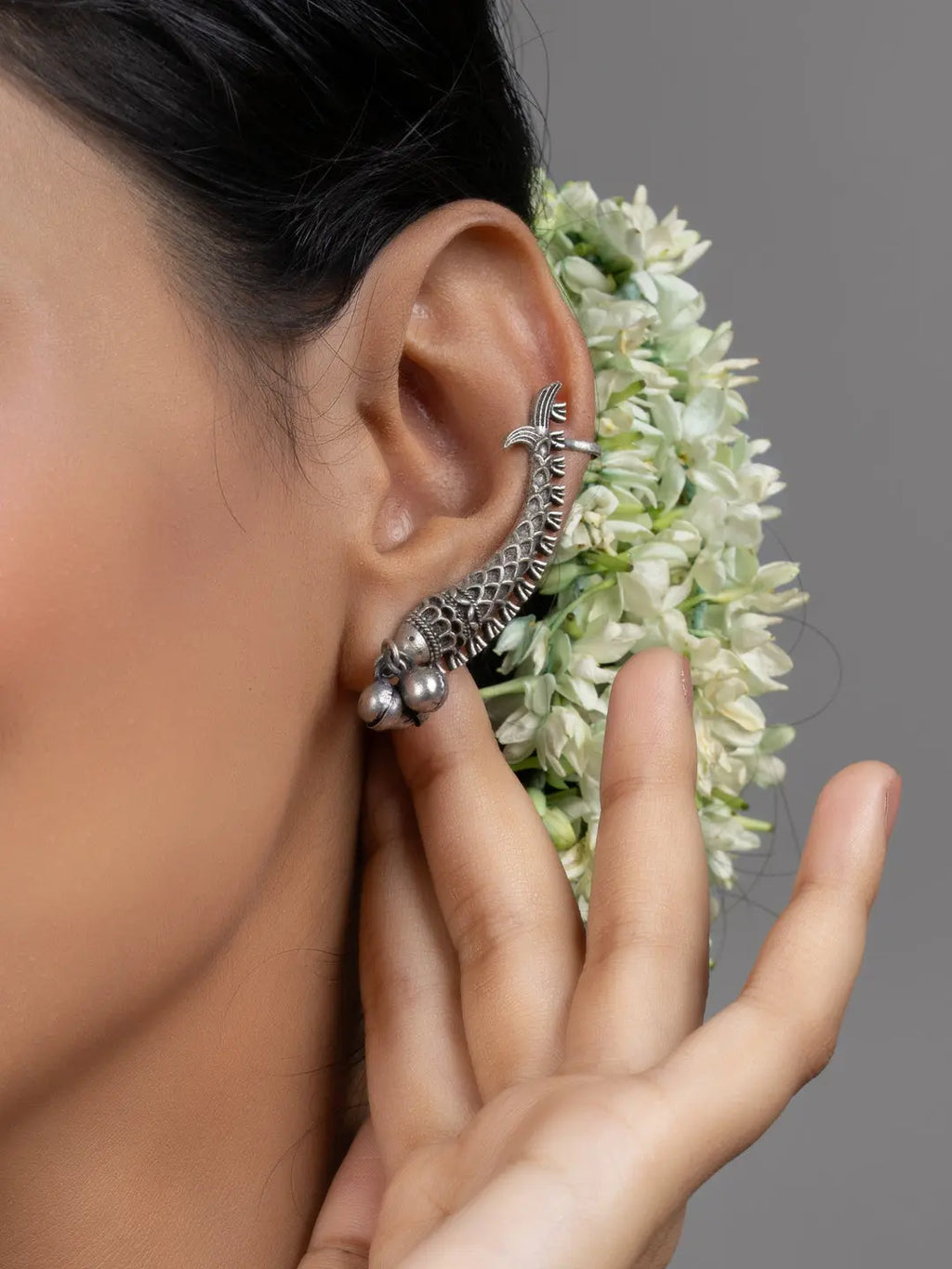 Oxidized Silver Fish Earrings - Lookandadorn.com