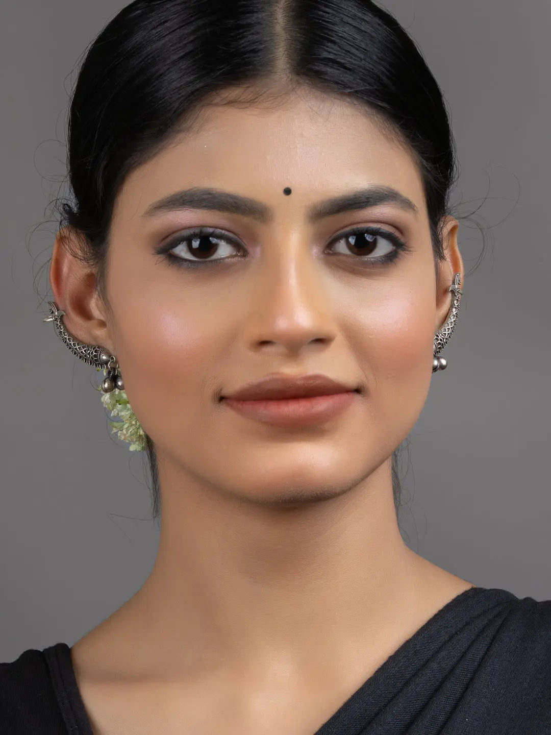 Oxidized Silver Fish Earrings - Lookandadorn.com
