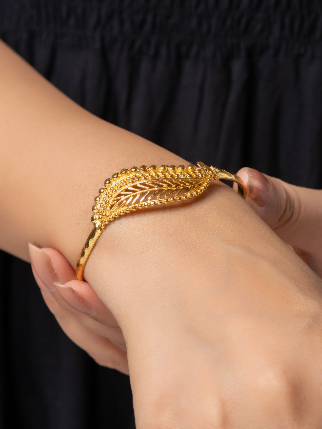 22K Gold Plated Adjustable Leaf  Noa Bangle LOOK AND ADORN - designed for you