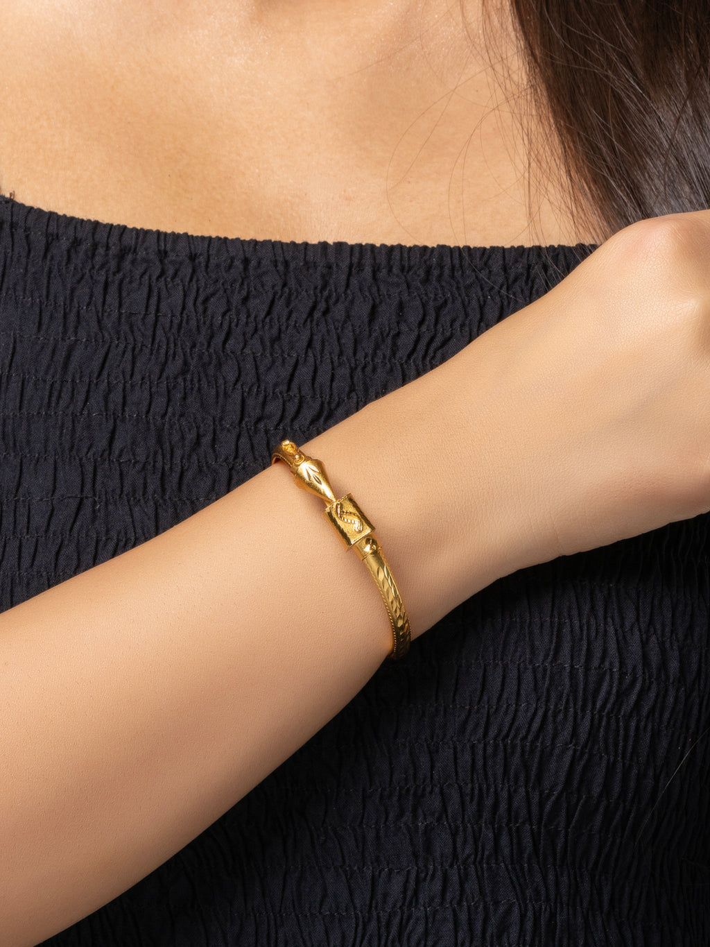 22K Gold Plated Designer Noa Bangle LOOK AND ADORN - designed for you