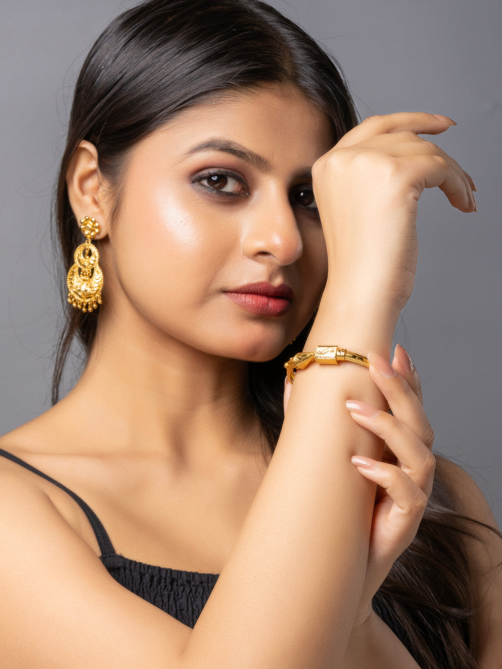 22K Gold Plated Designer Noa Bangle LOOK AND ADORN - designed for you