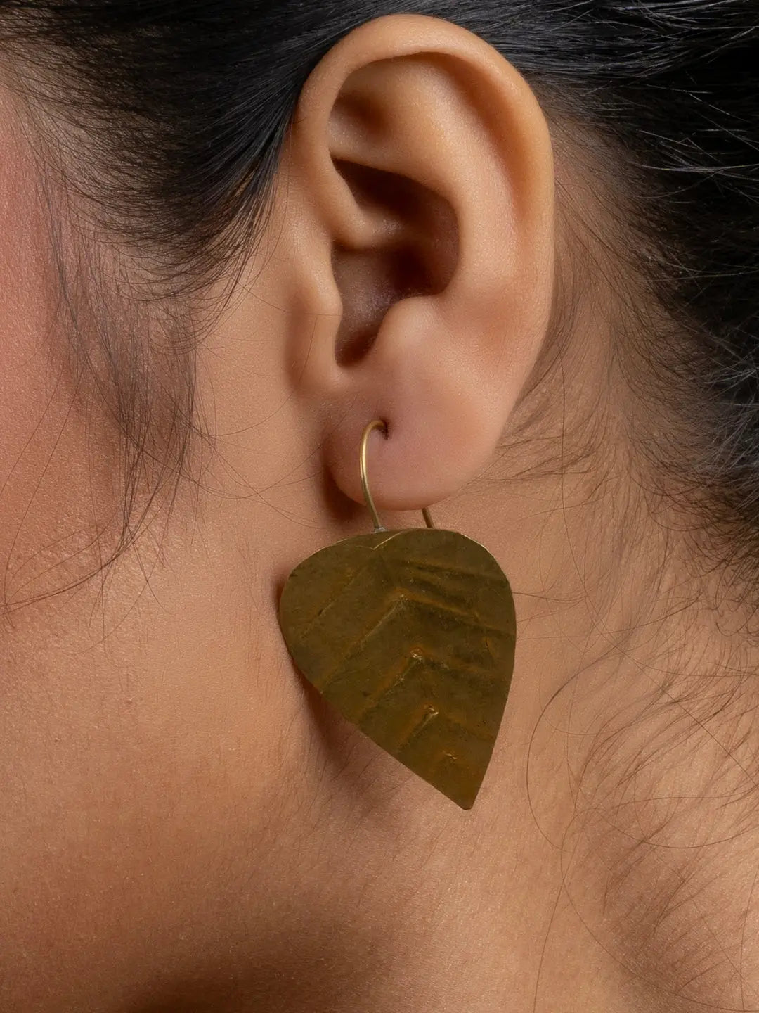 Golden Brass Leaf Earring LOOK AND ADORN - designed for you