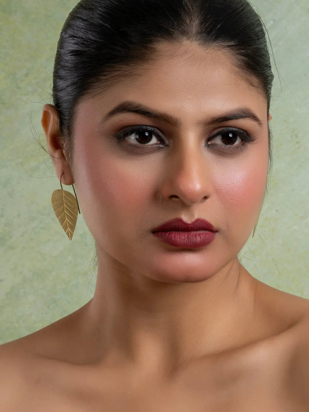 Golden Brass Leaf Earring LOOK AND ADORN - designed for you