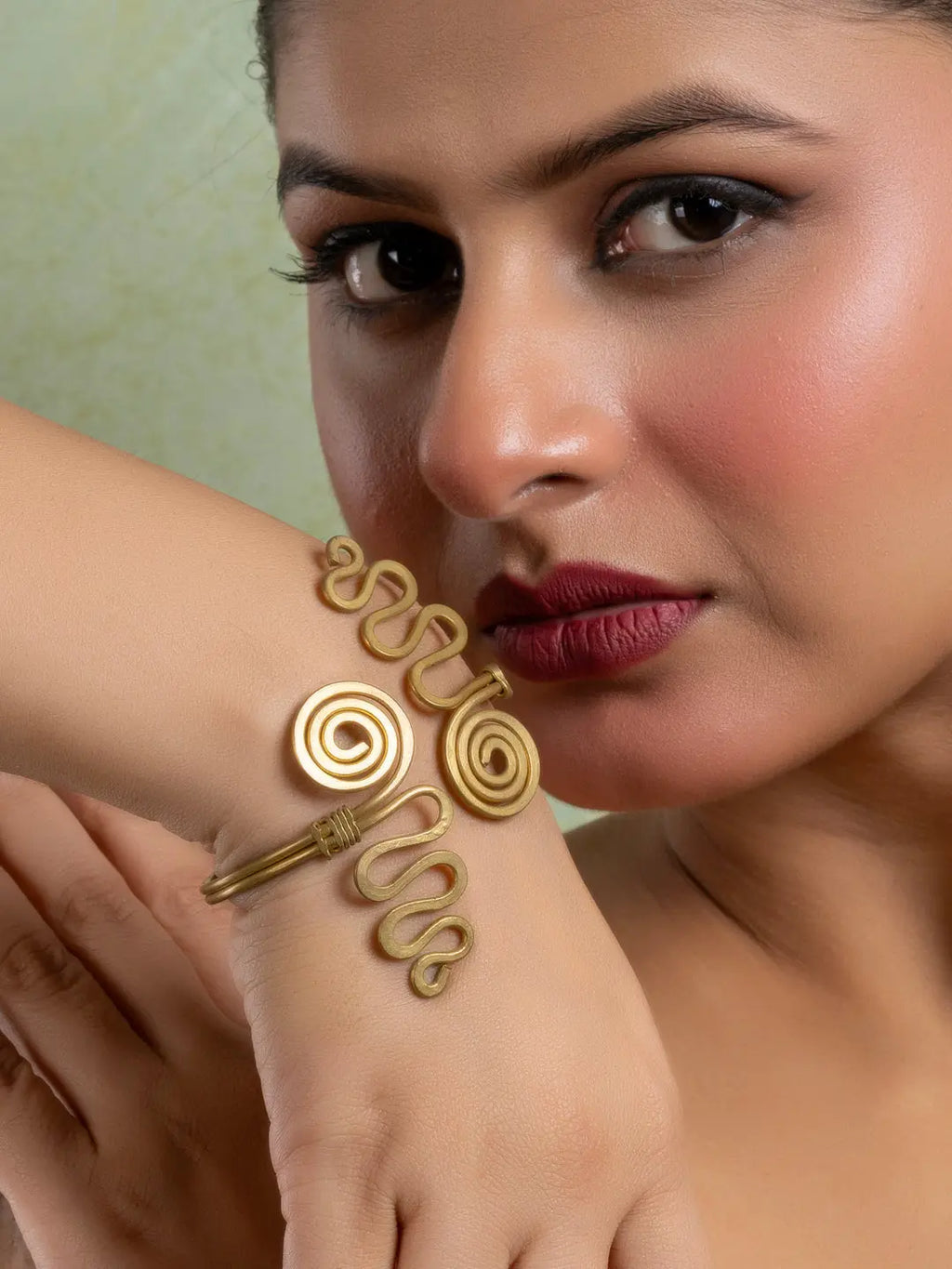 Golden Brass Dokra Spiral Adjustable Bracelet LOOK AND ADORN - designed for you