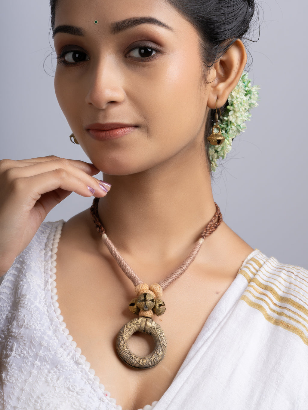 Beige Brown Dokra Brass Necklace Set With Earrings