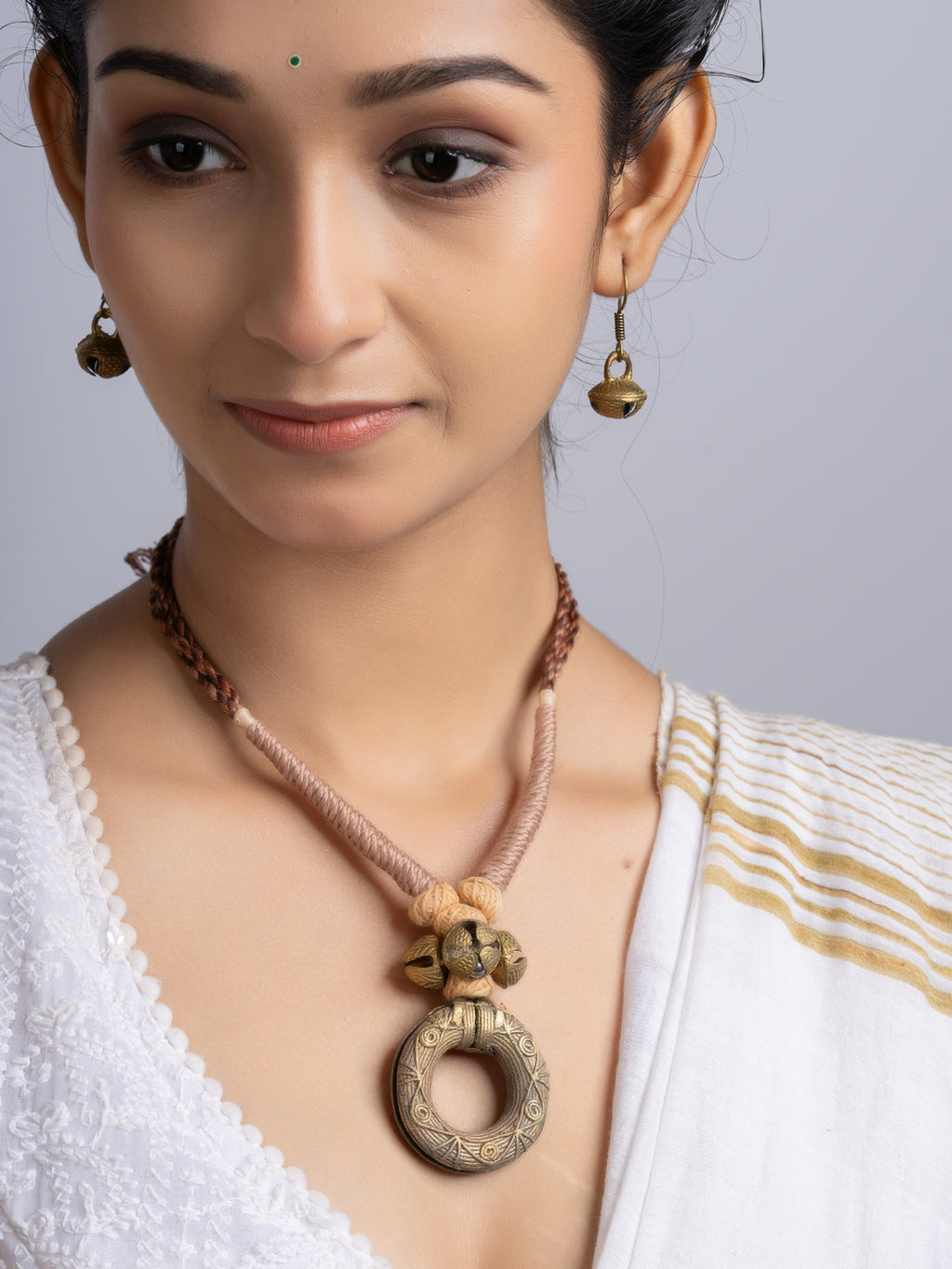 Beige Brown Dokra Brass Necklace Set With Earrings