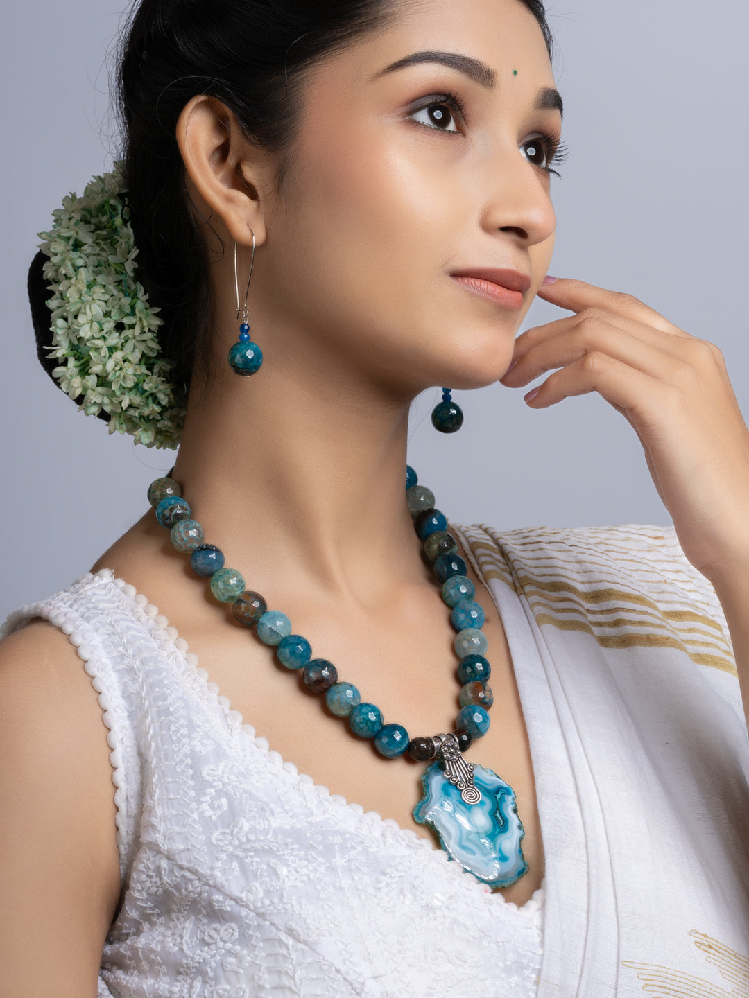Semi Precious Peacock Blue Agate Quartz Necklace Set With Earrings