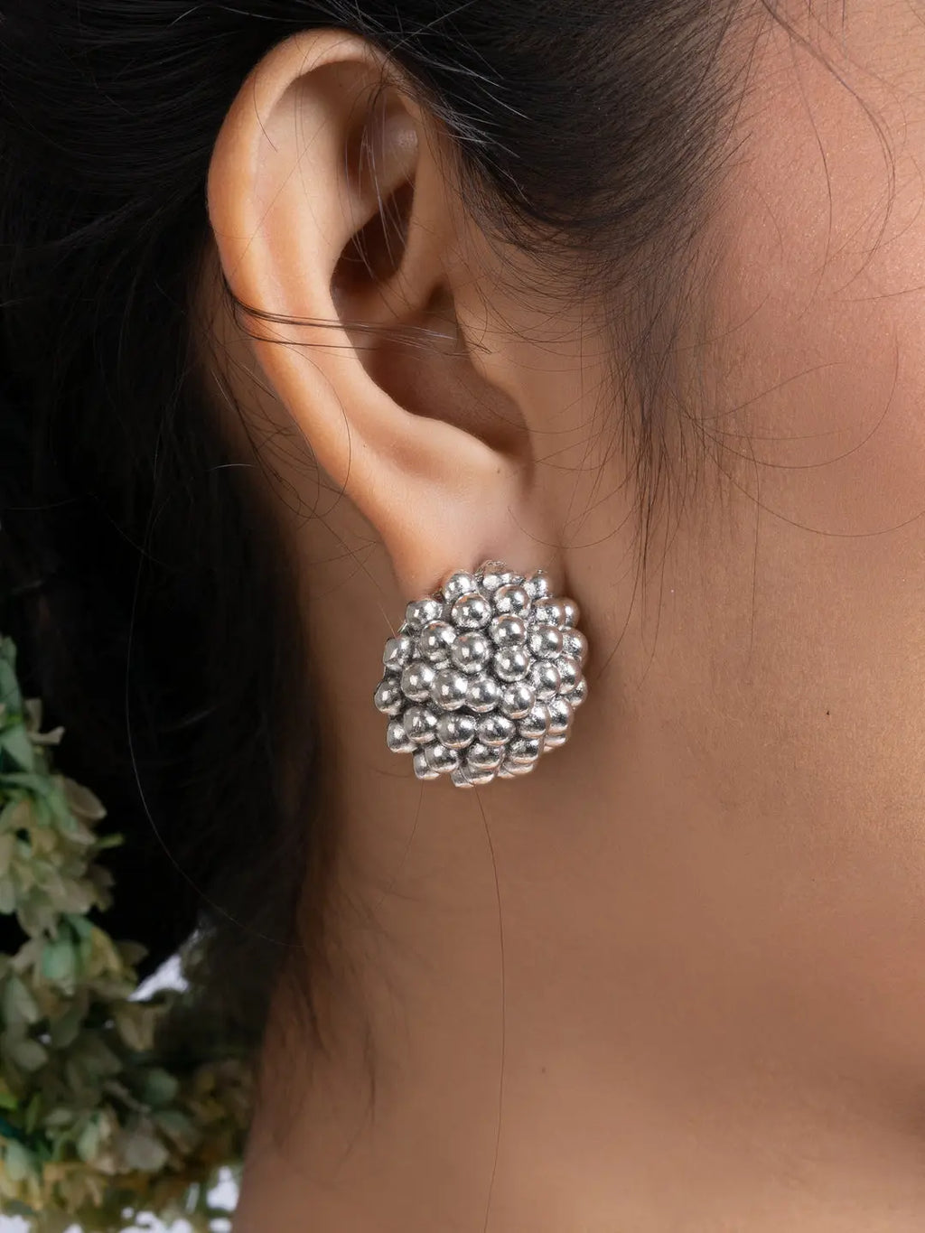 German Silver Cluster Stud Earring LOOK AND ADORN - designed for you