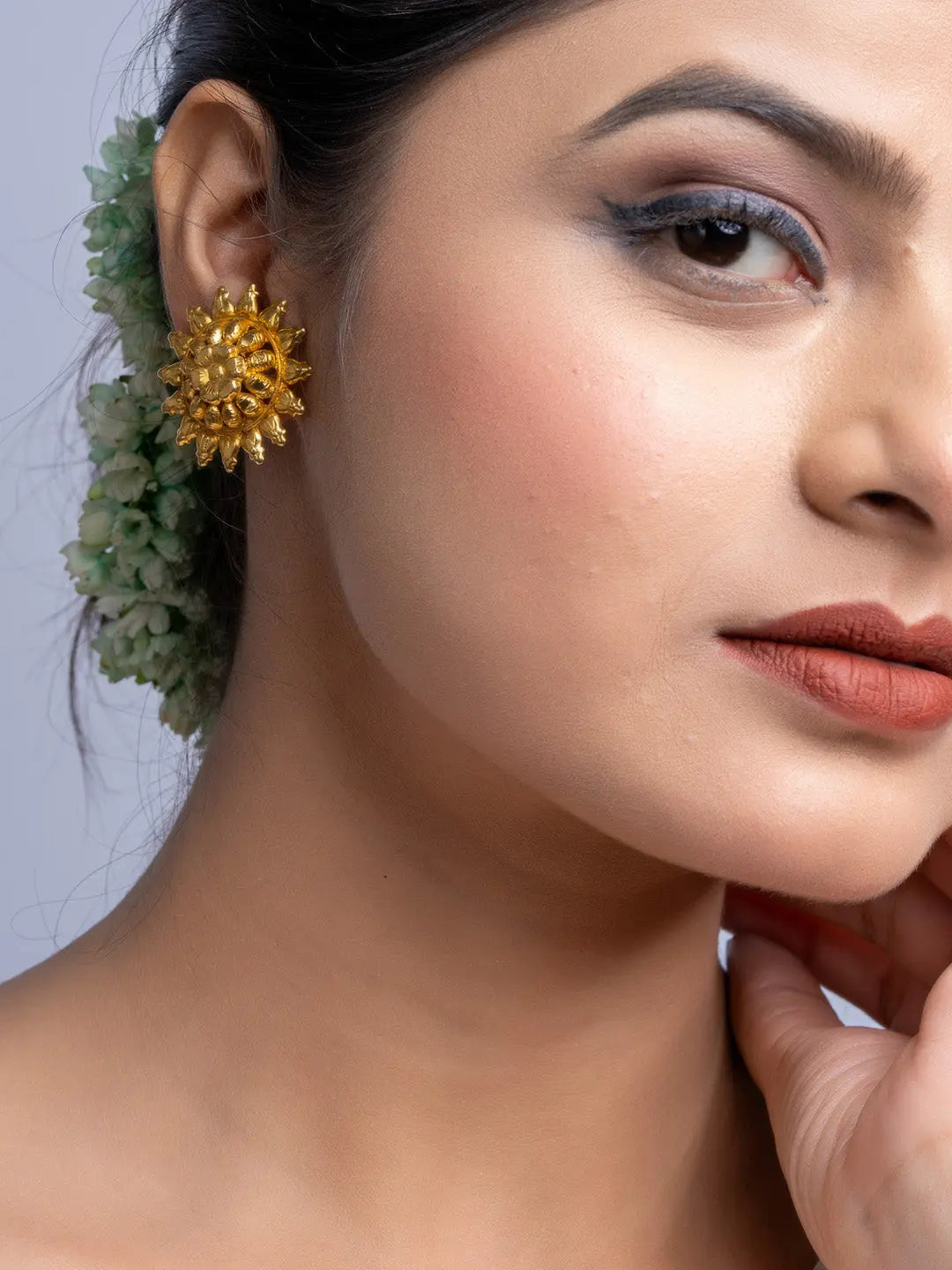 Gold Plated Floral Stud Earrings - Lookandadorn.com