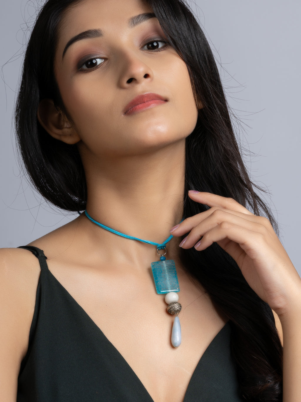 Blue White Onyx Agate Sleek Necklace With Adjustable Suede Cord