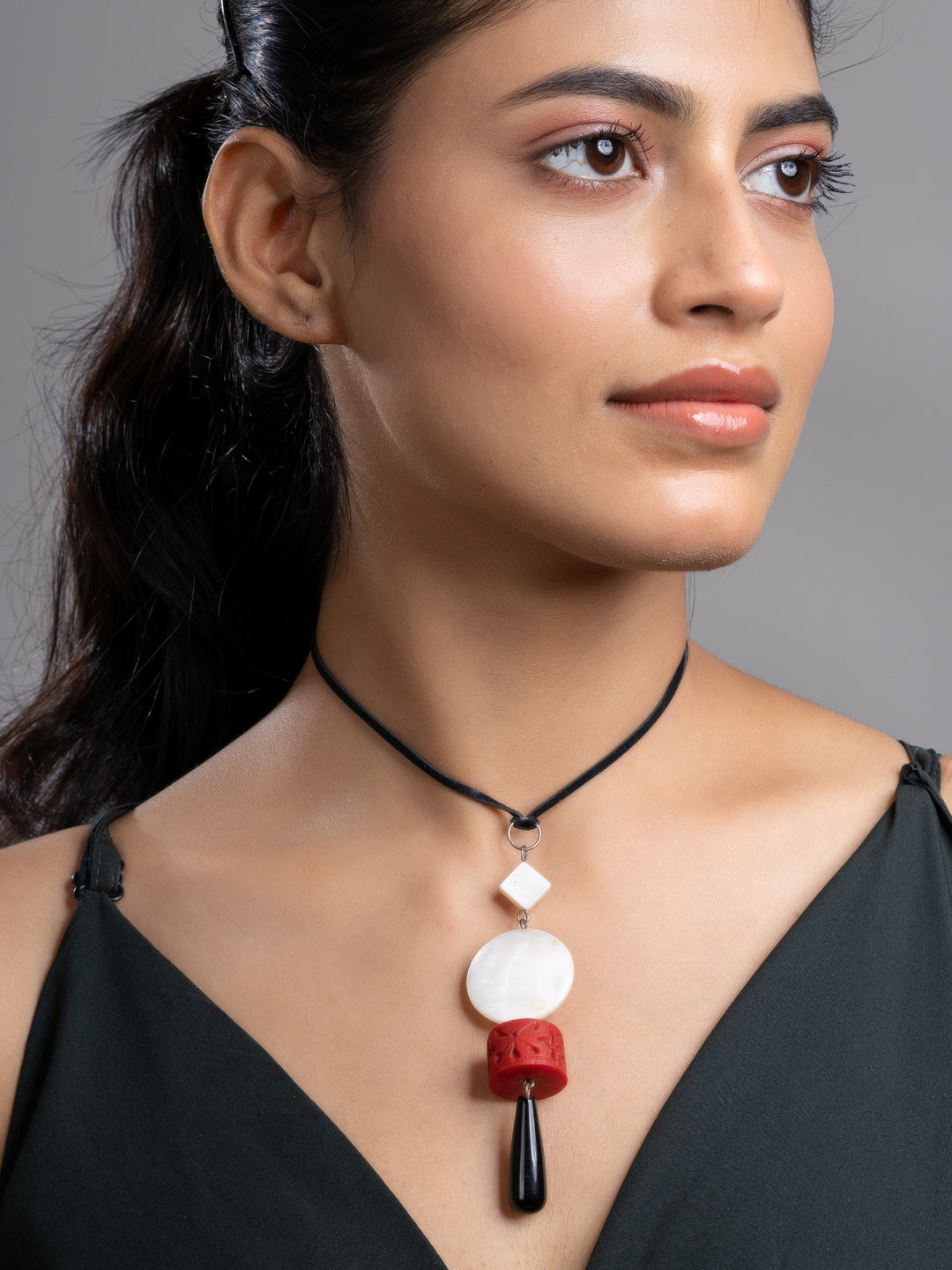 White Red Black Onyx Agate Mother Of Pearl Sleek Necklace With Adjustable Suede Cord