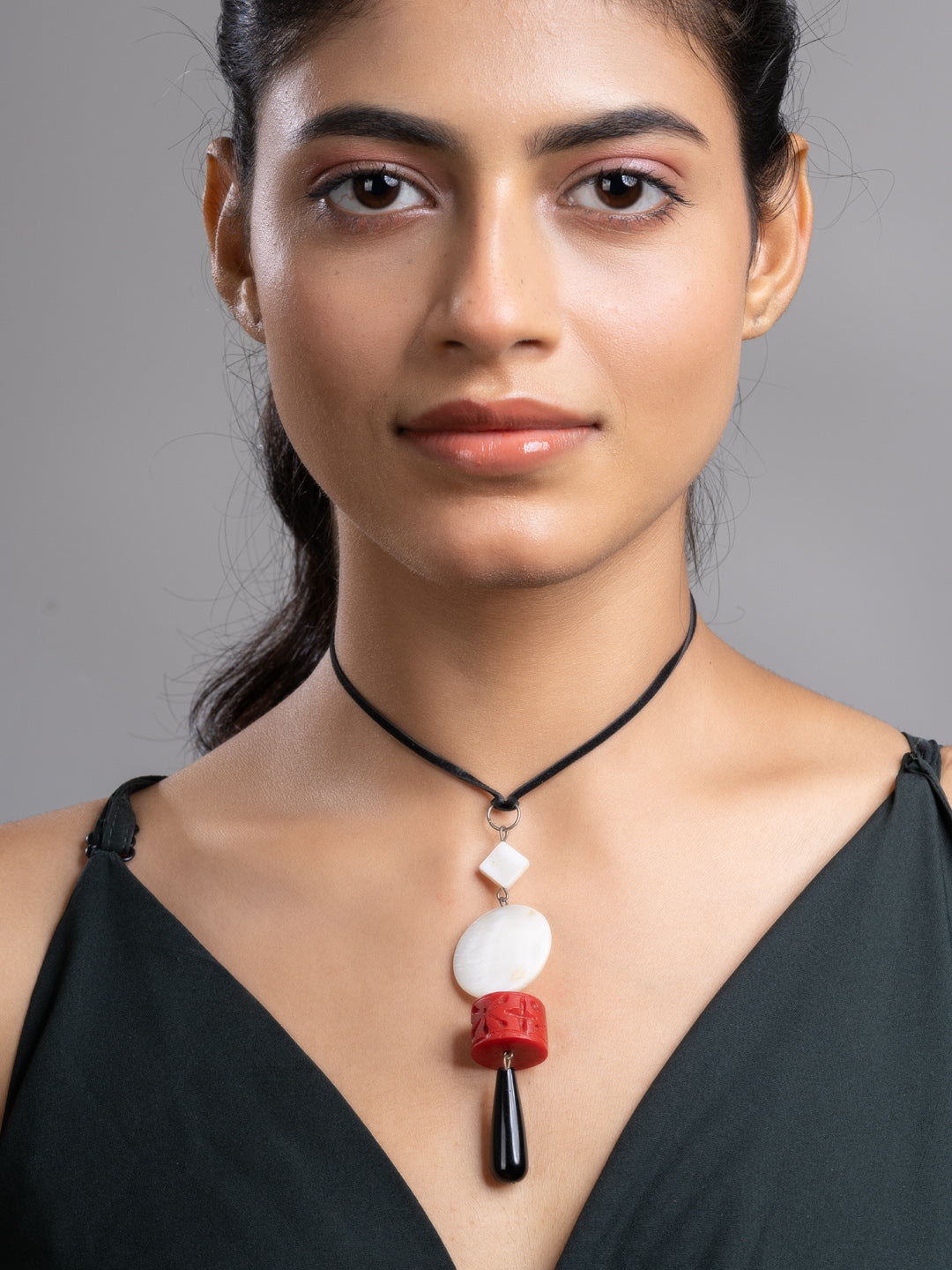 White Red Black Onyx Agate Mother Of Pearl Sleek Necklace With Adjustable Suede Cord