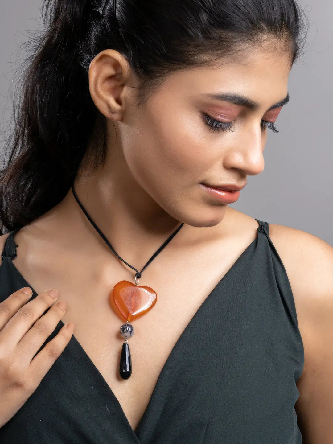 Brown Black Onyx Agate Heart Sleek Necklace With Adjustable Suede Cord LOOK AND ADORN - designed for you