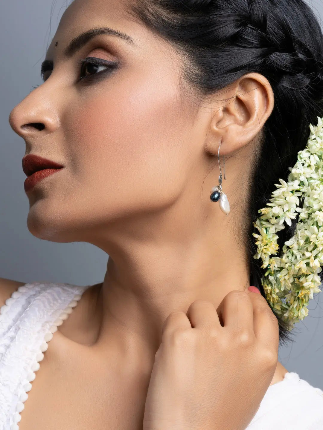 White Midnight Blue Freshwater Baroque Pearl Dangler Earrings - Lookandadorn.com