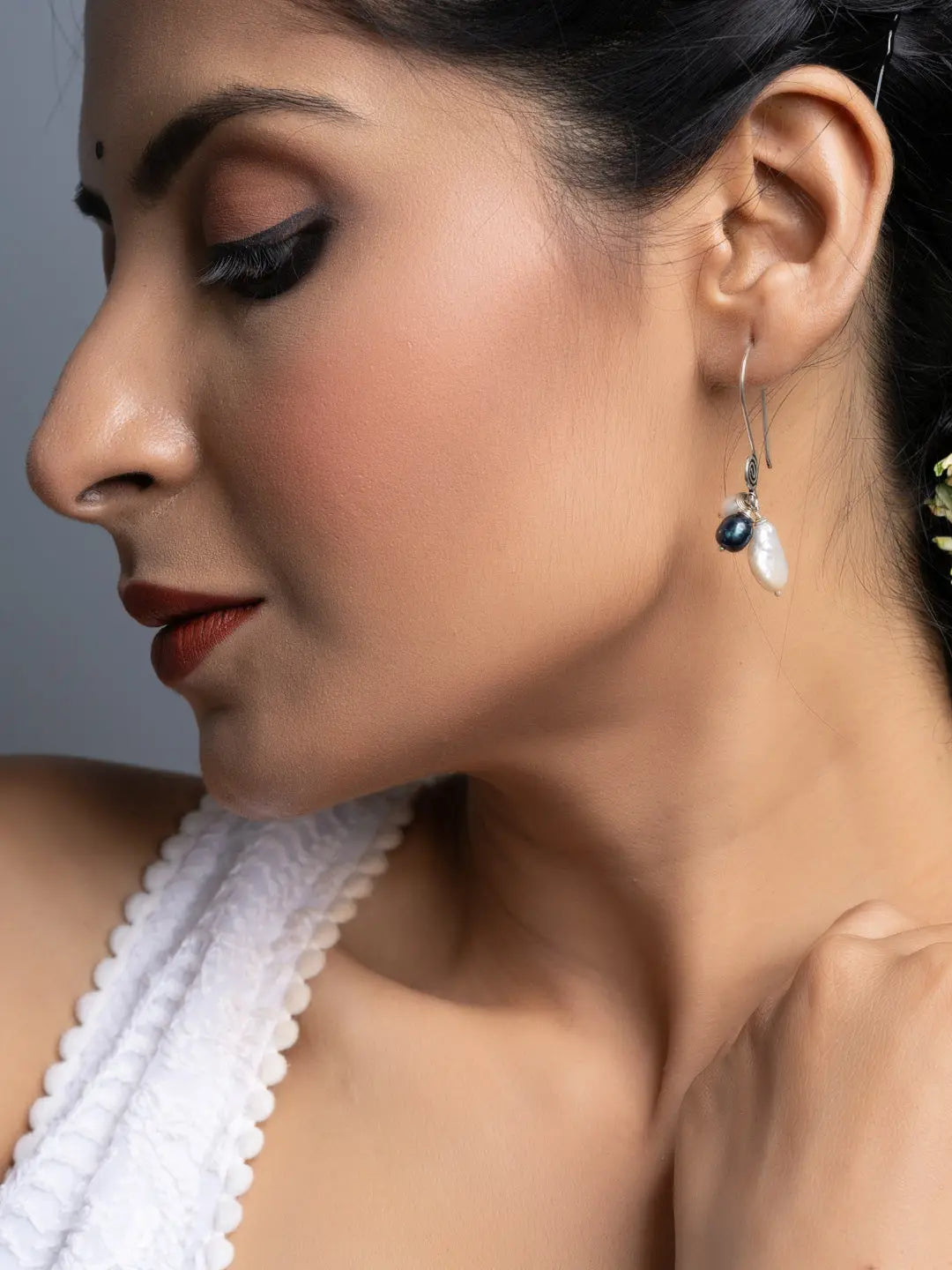 White Midnight Blue Freshwater Baroque Pearl Dangler Earrings - Lookandadorn.com