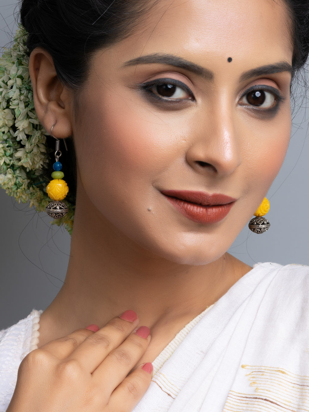 Carved Yellow Green Blue Onyx Earrings - Lookandadorn.com