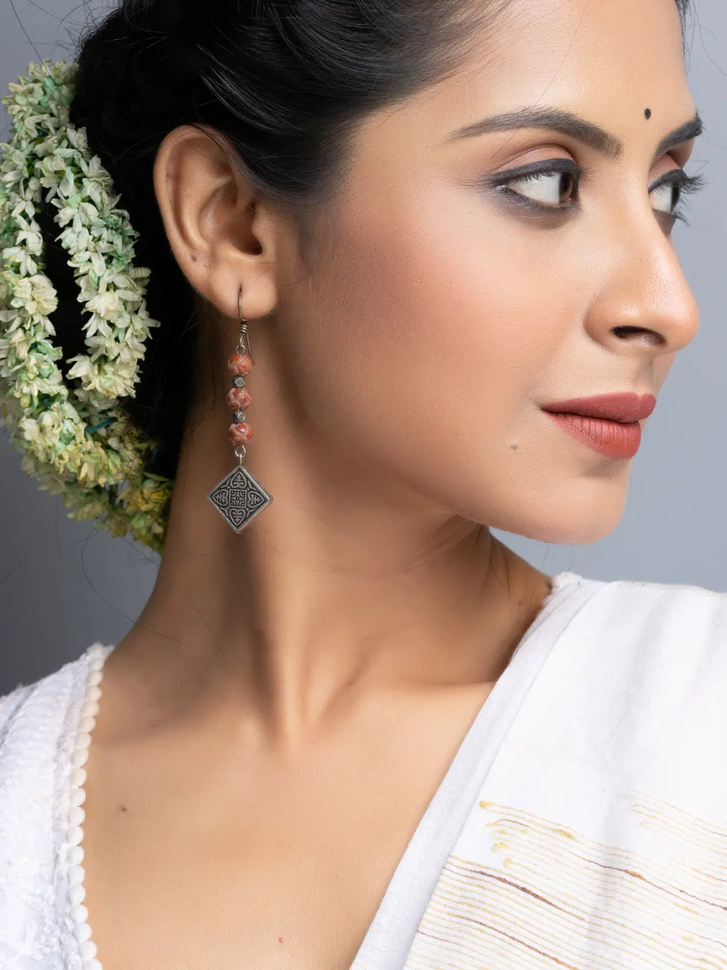 Semi Precious Sandstone Floral Earrings - Lookandadorn.com