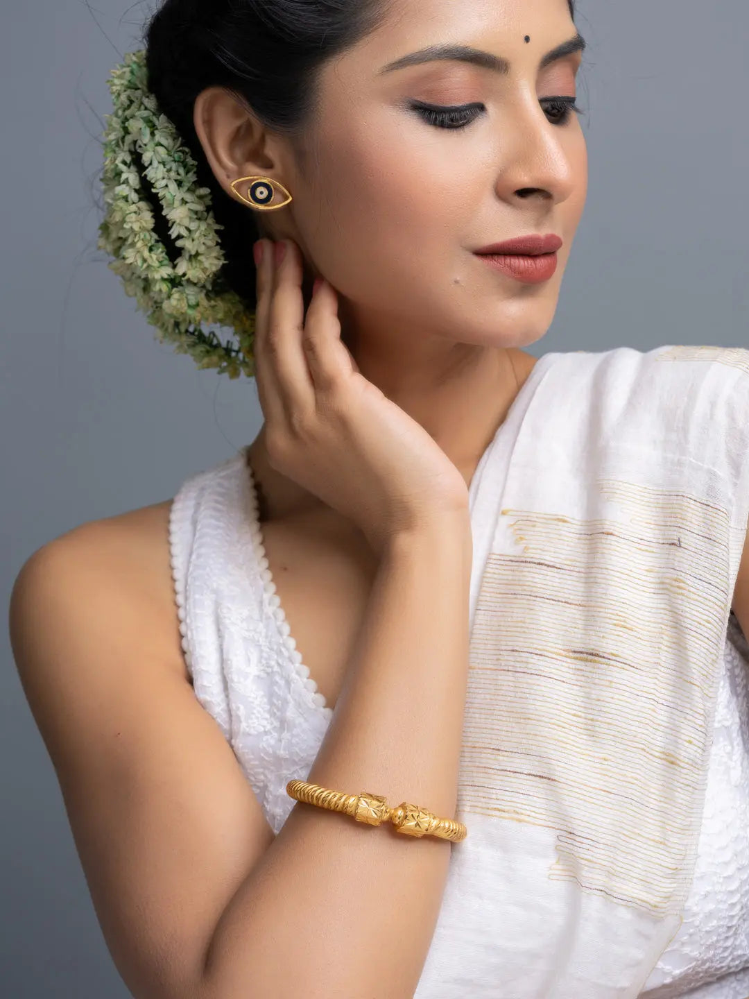 Gold Plated Traditional Sarada Bala Bangle - Elegant Copper Jewelry Design for All Occasions - Lookandadorn.com