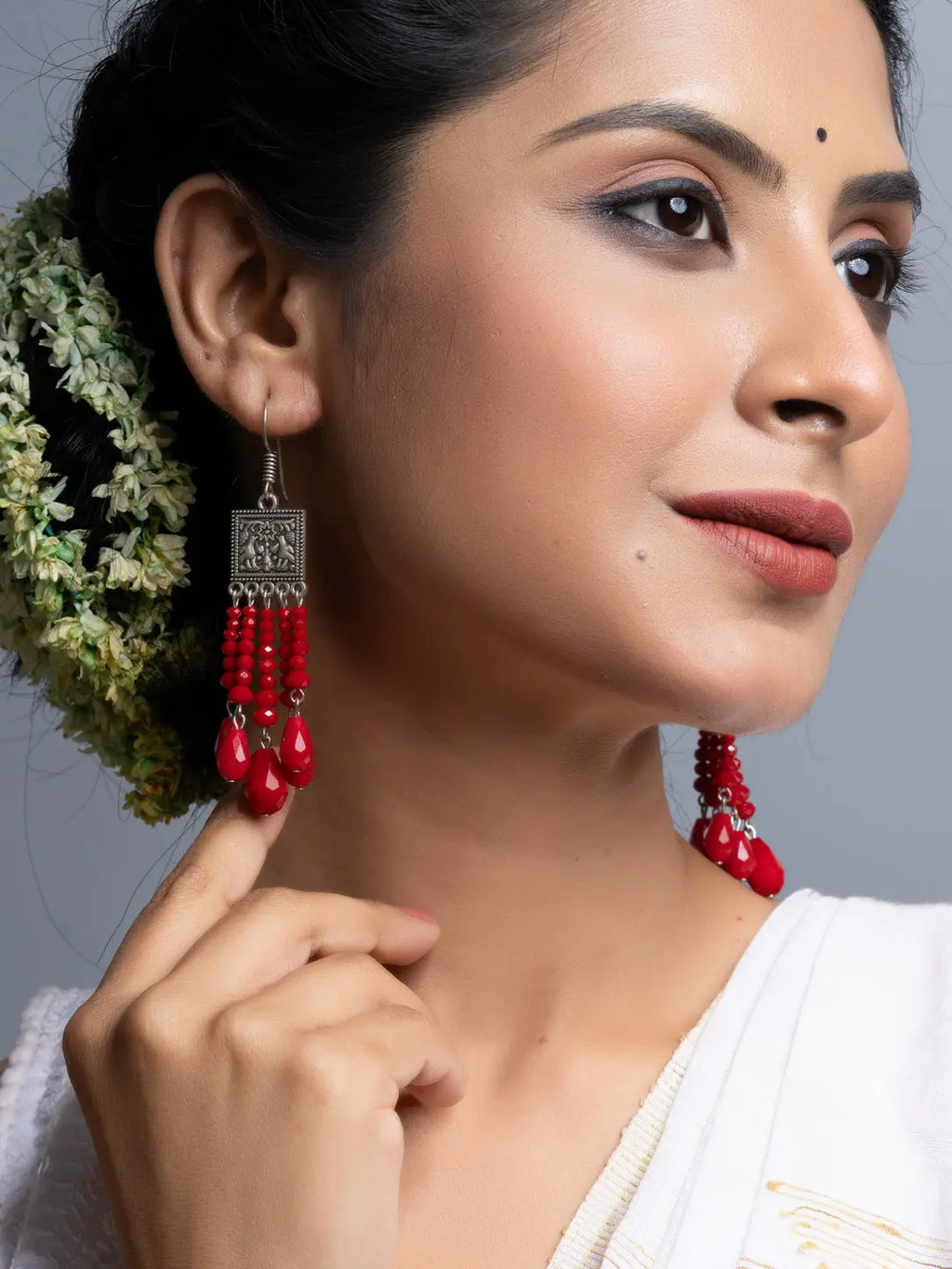 Red Drop Crystal Earrings - Lookandadorn.com