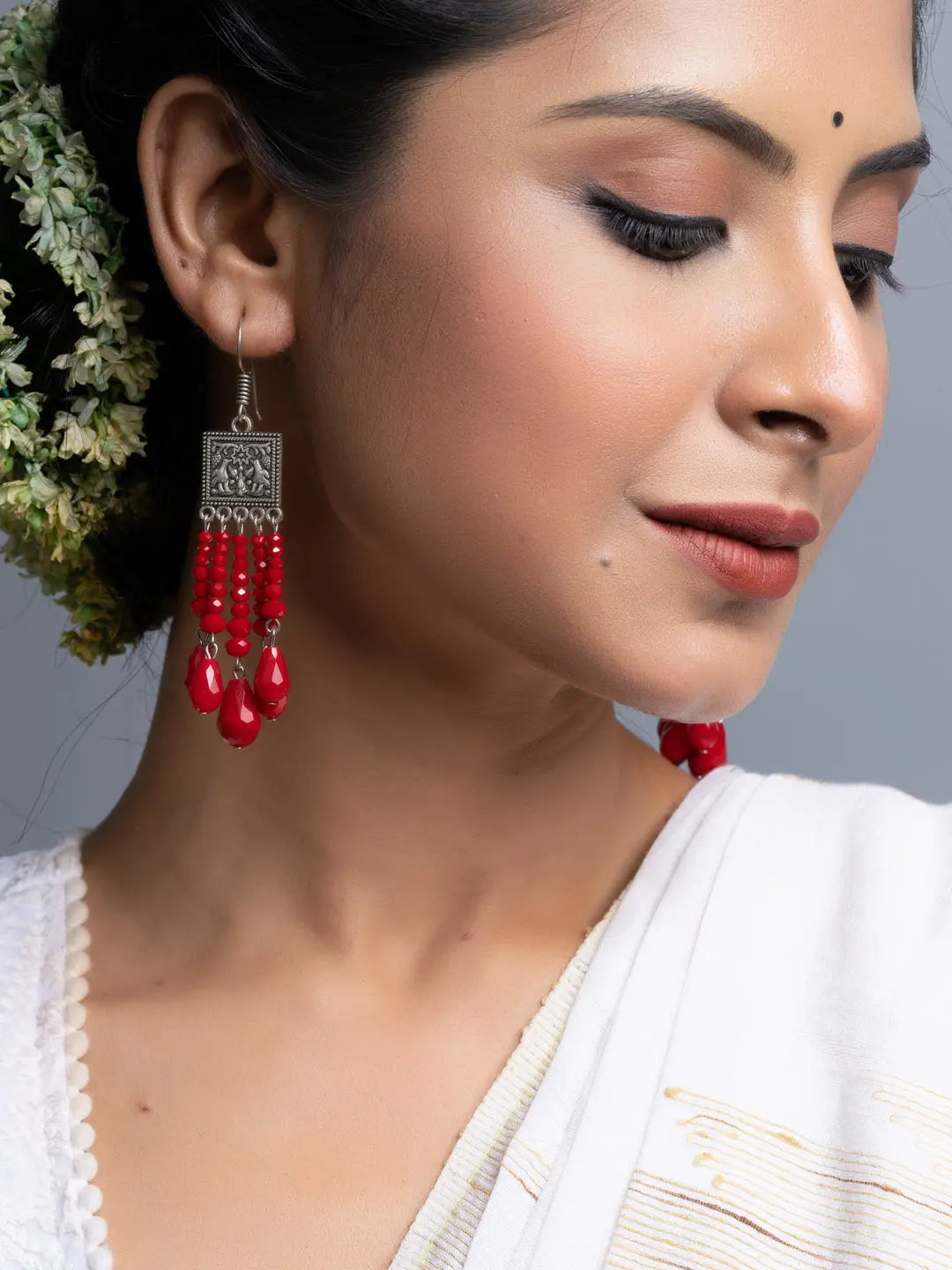 Red Drop Crystal Earrings - Lookandadorn.com