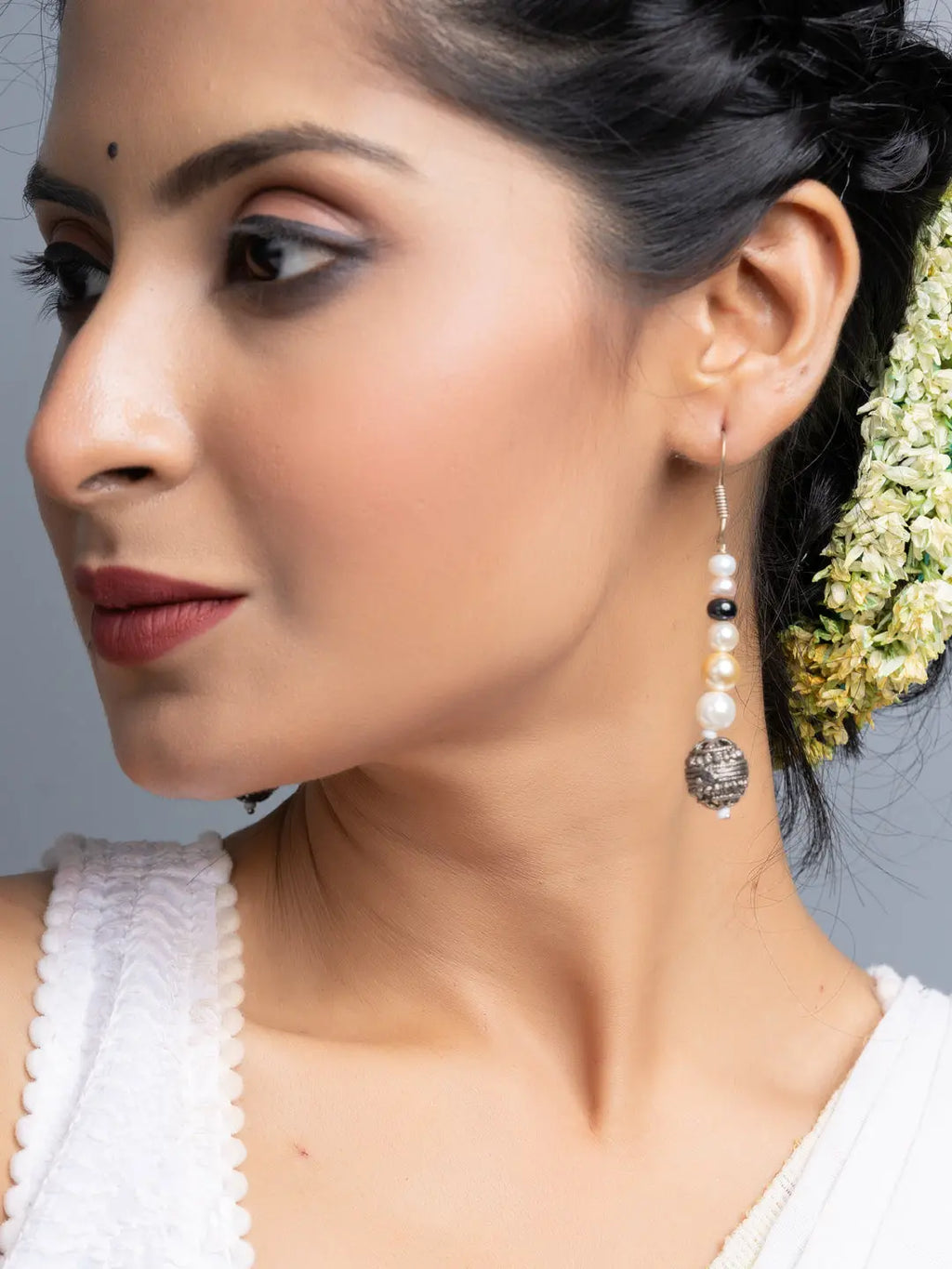 Fresh Water Shades of Pearl Earrings - Lookandadorn.com