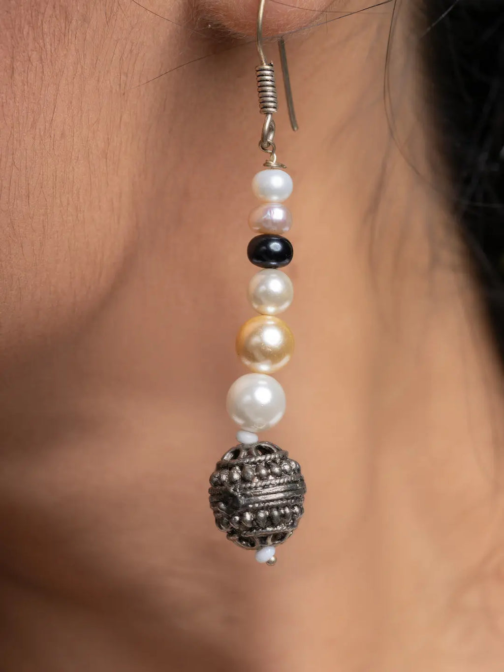 Fresh Water Shades of Pearl Earrings - Lookandadorn.com