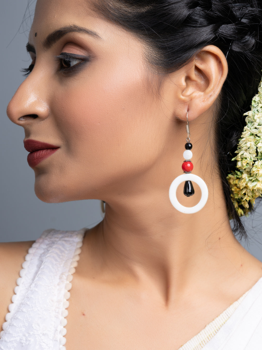 Mother of Pearl Coral Onyx Earrings - Lookandadorn.com