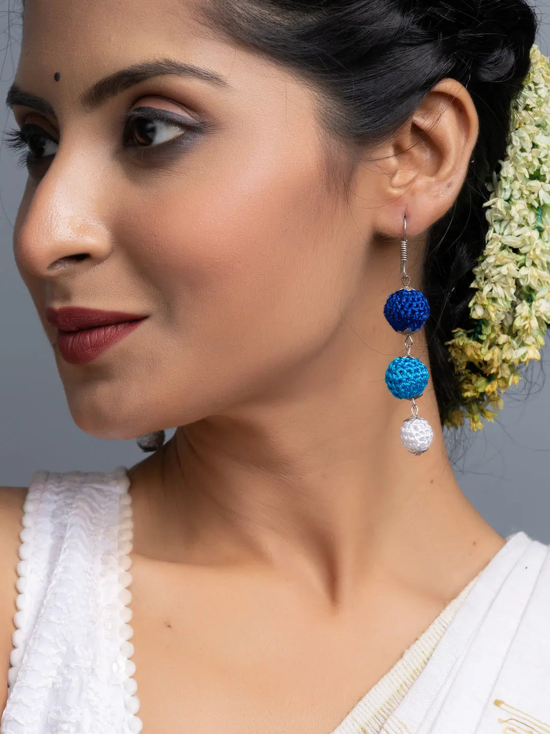 Turquoise Blue White Dangler Earrings - Lookandadorn.com