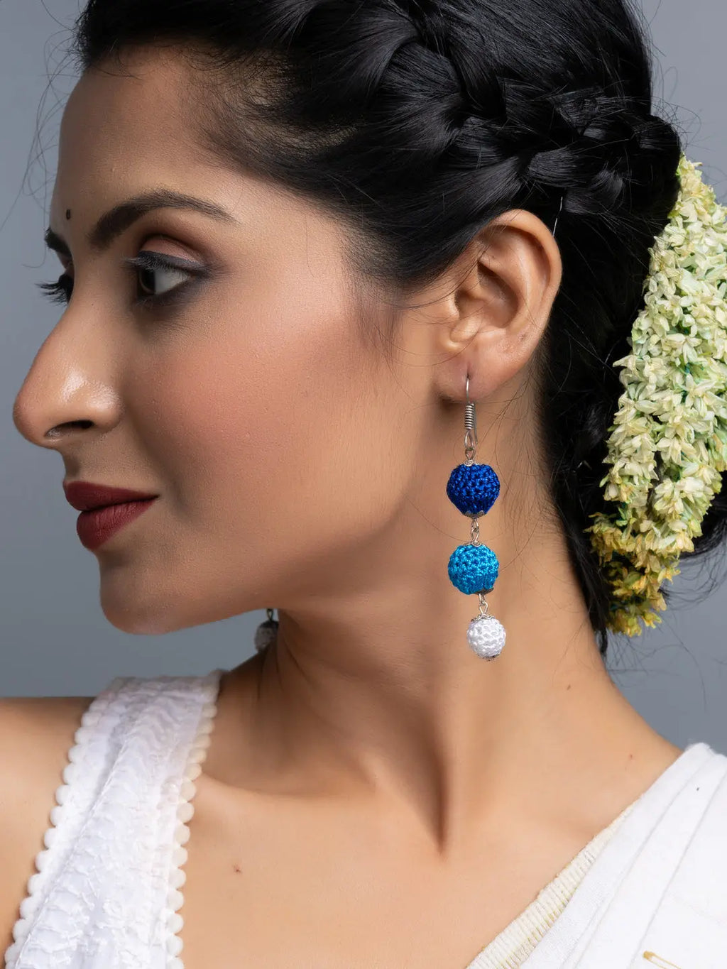 Turquoise Blue White Dangler Earrings - Lookandadorn.com