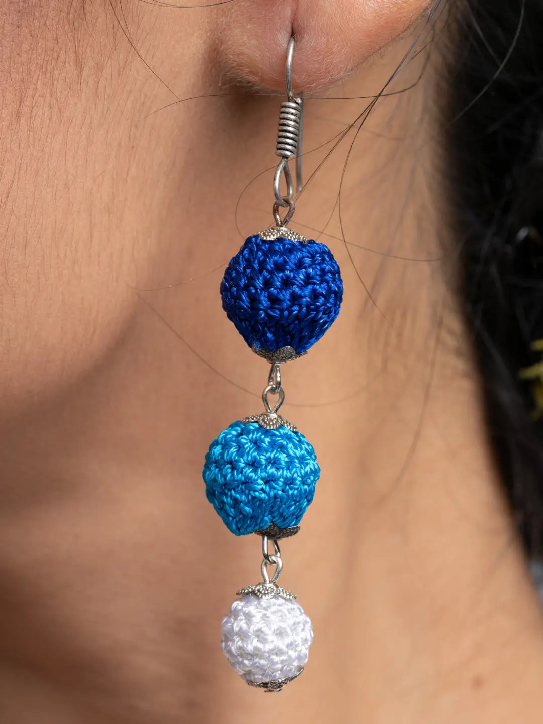 Turquoise Blue White Dangler Earrings - Lookandadorn.com