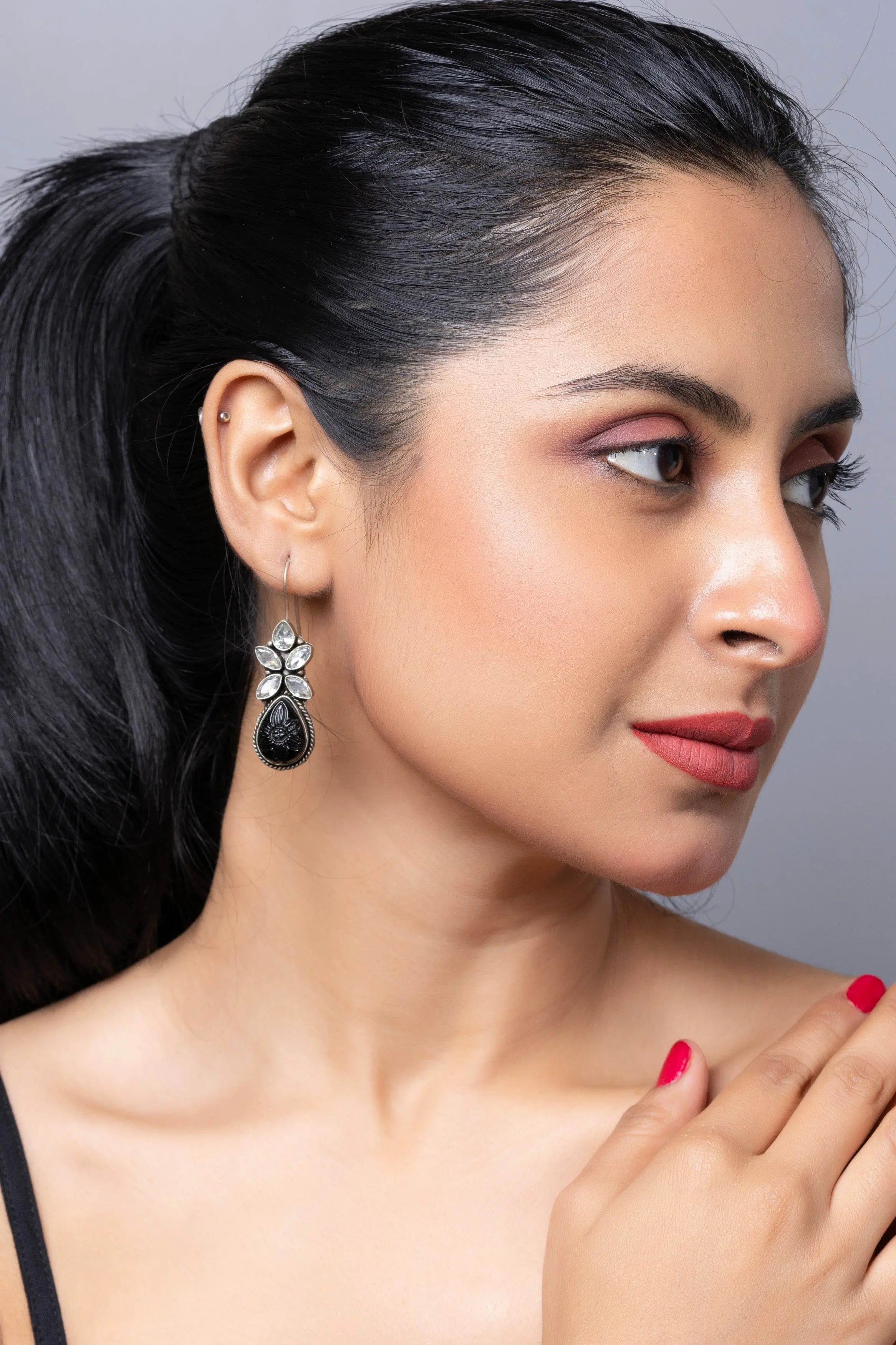 Oxidized Silver with Black Carved Stone bead Cubic Zirconia Earring - Lookandadorn.com